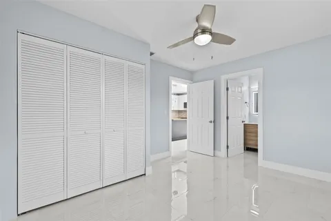 877 Coral Dr, West Palm Beach, FL MLS: F10505337