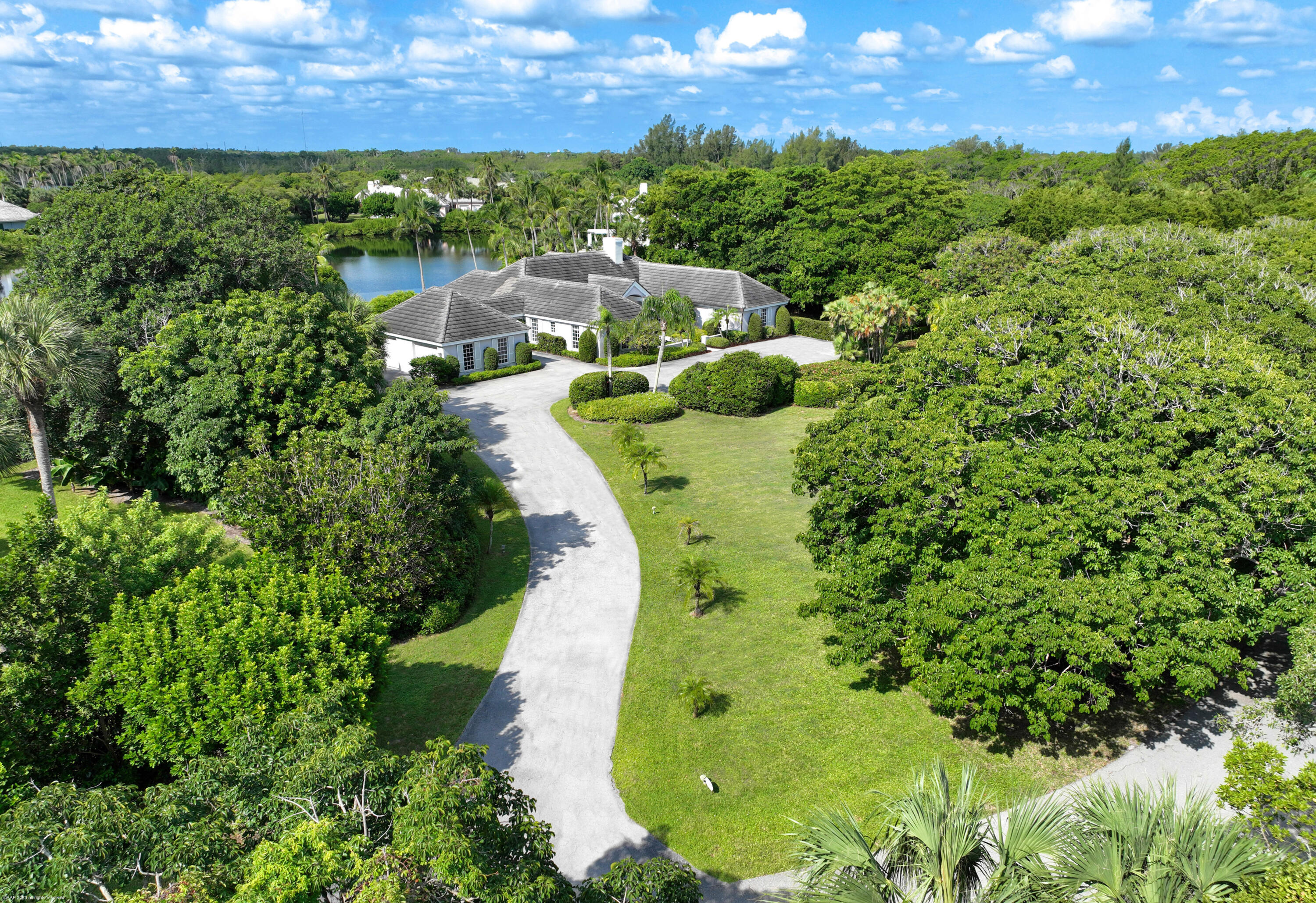 JUPITER ISLAND - Residential