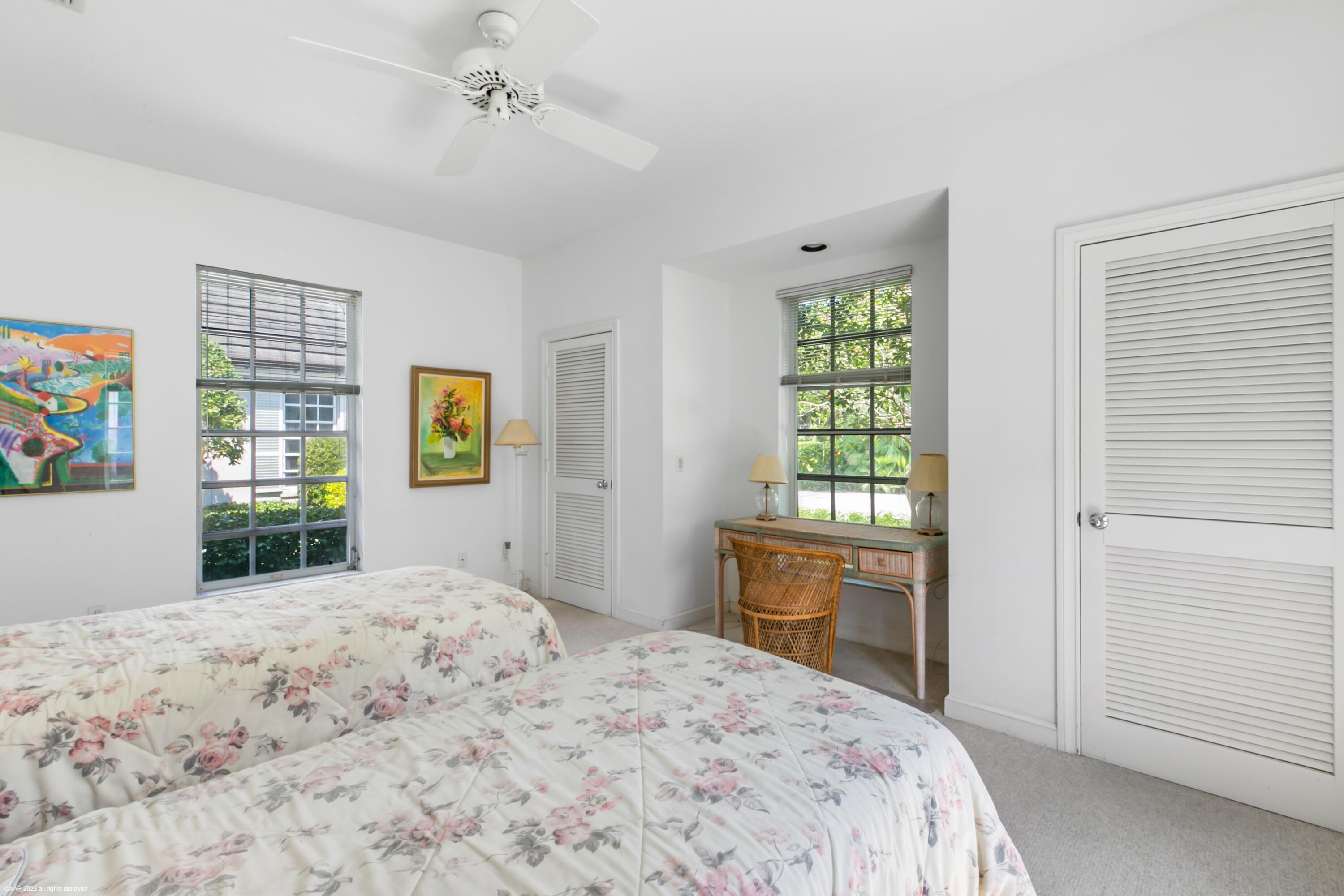 JUPITER ISLAND - Residential