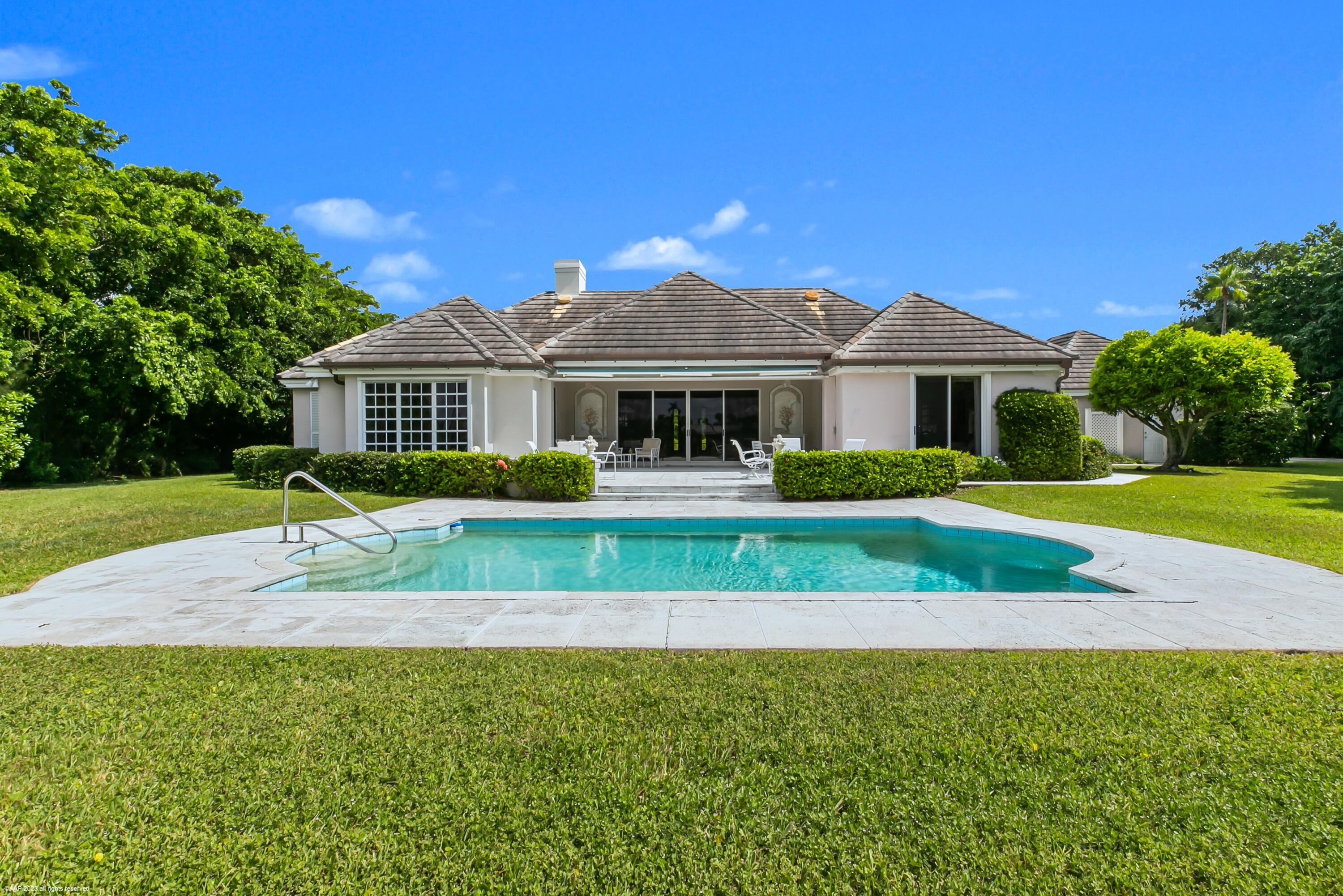 JUPITER ISLAND - Residential