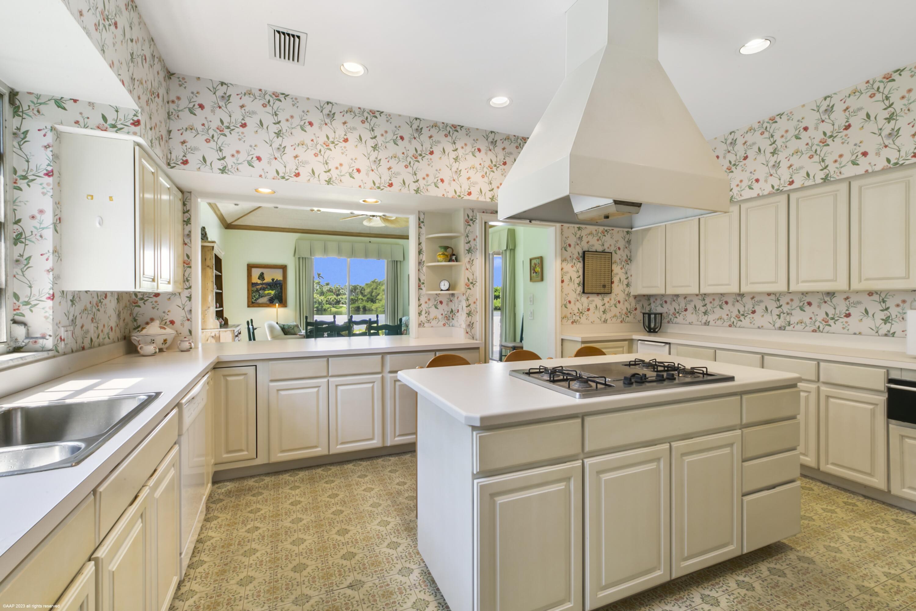 JUPITER ISLAND - Residential