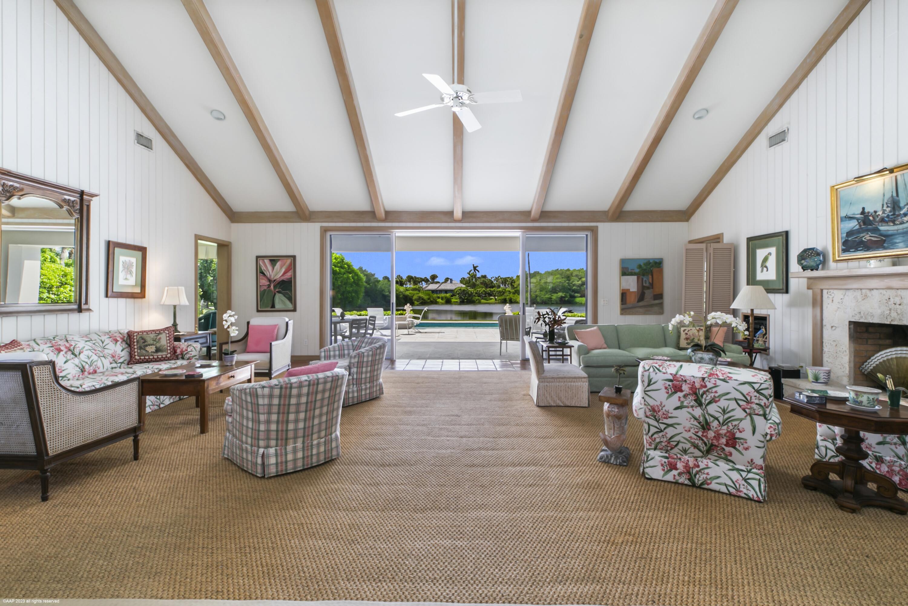 JUPITER ISLAND - Residential