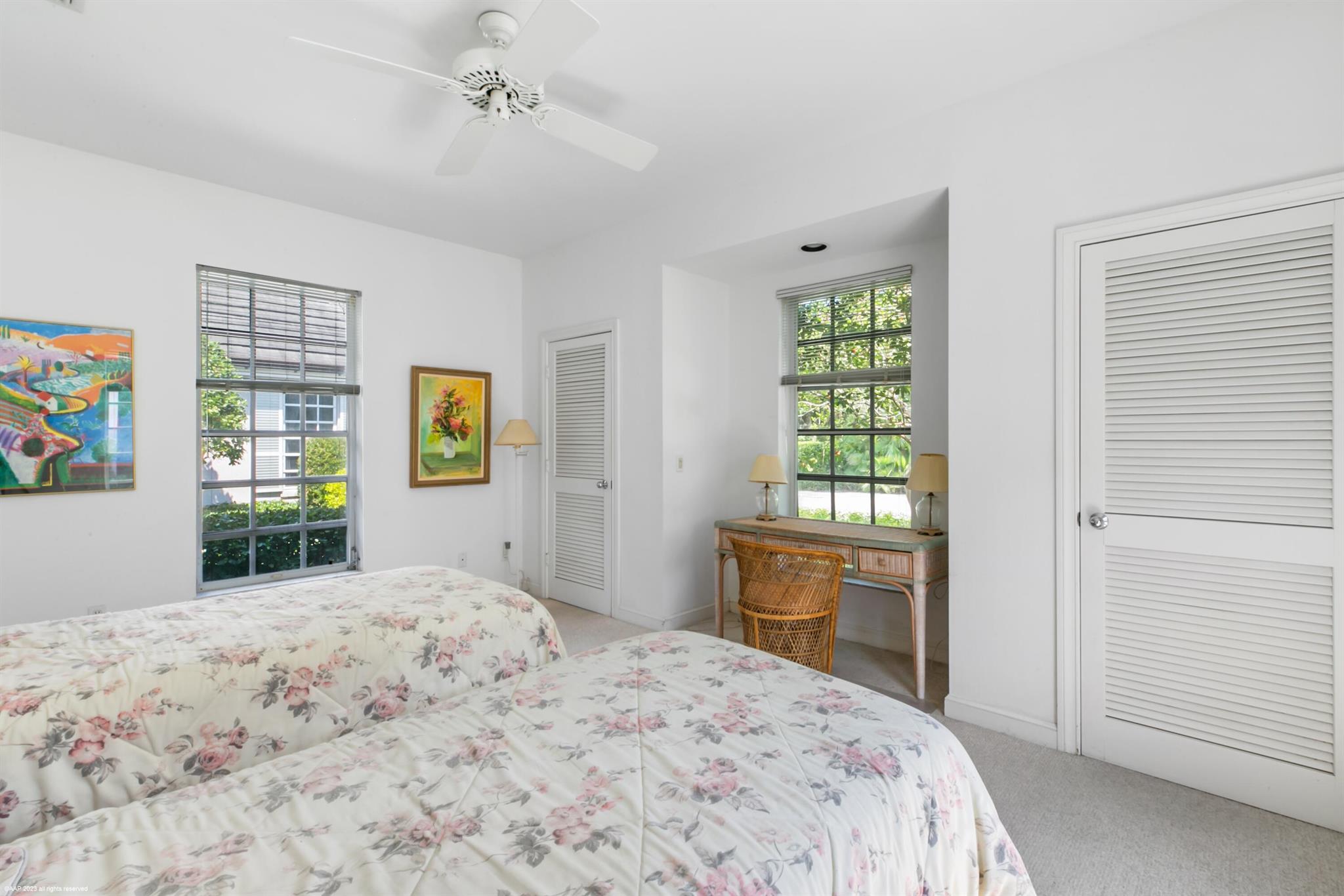 JUPITER ISLAND - Residential