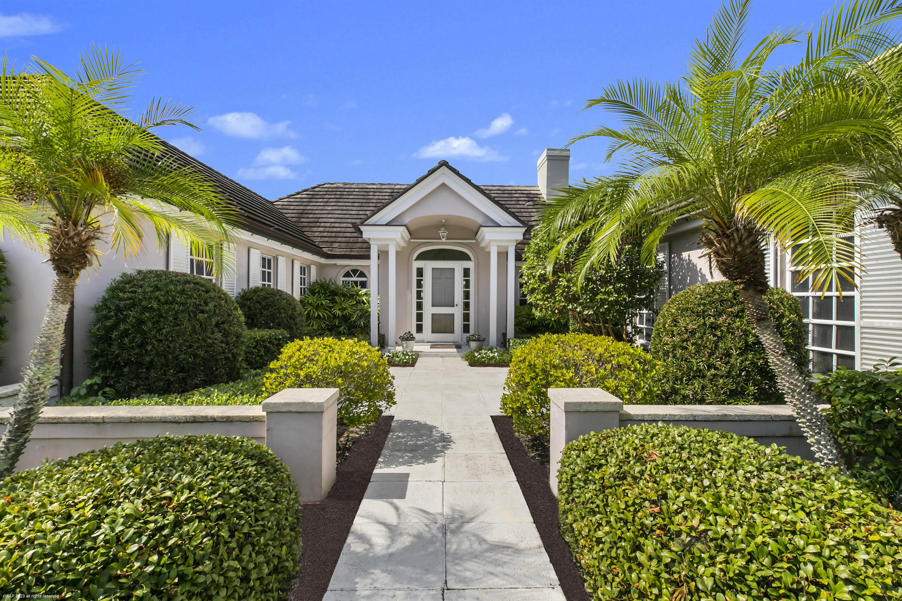 JUPITER ISLAND - Residential