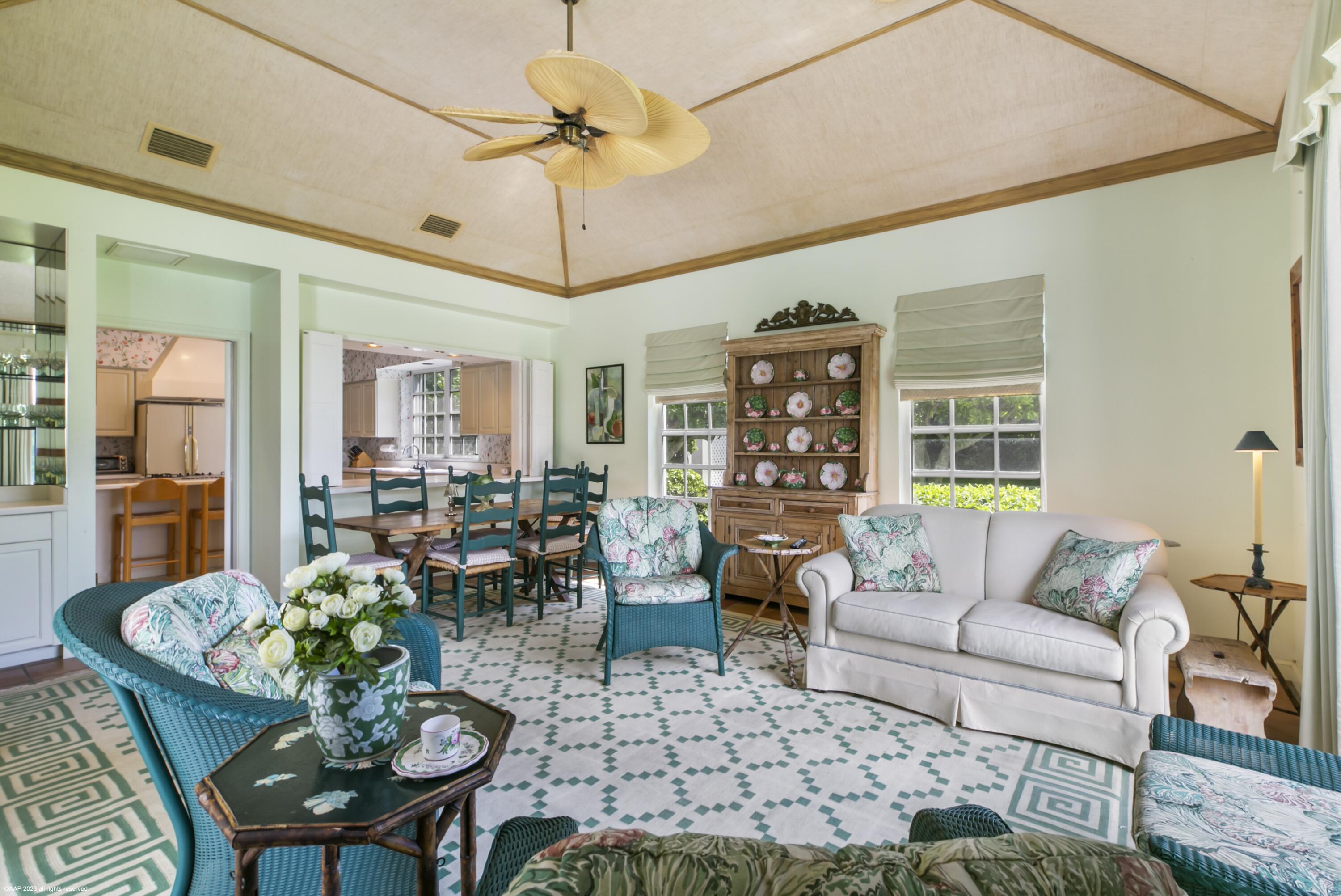 JUPITER ISLAND - Residential