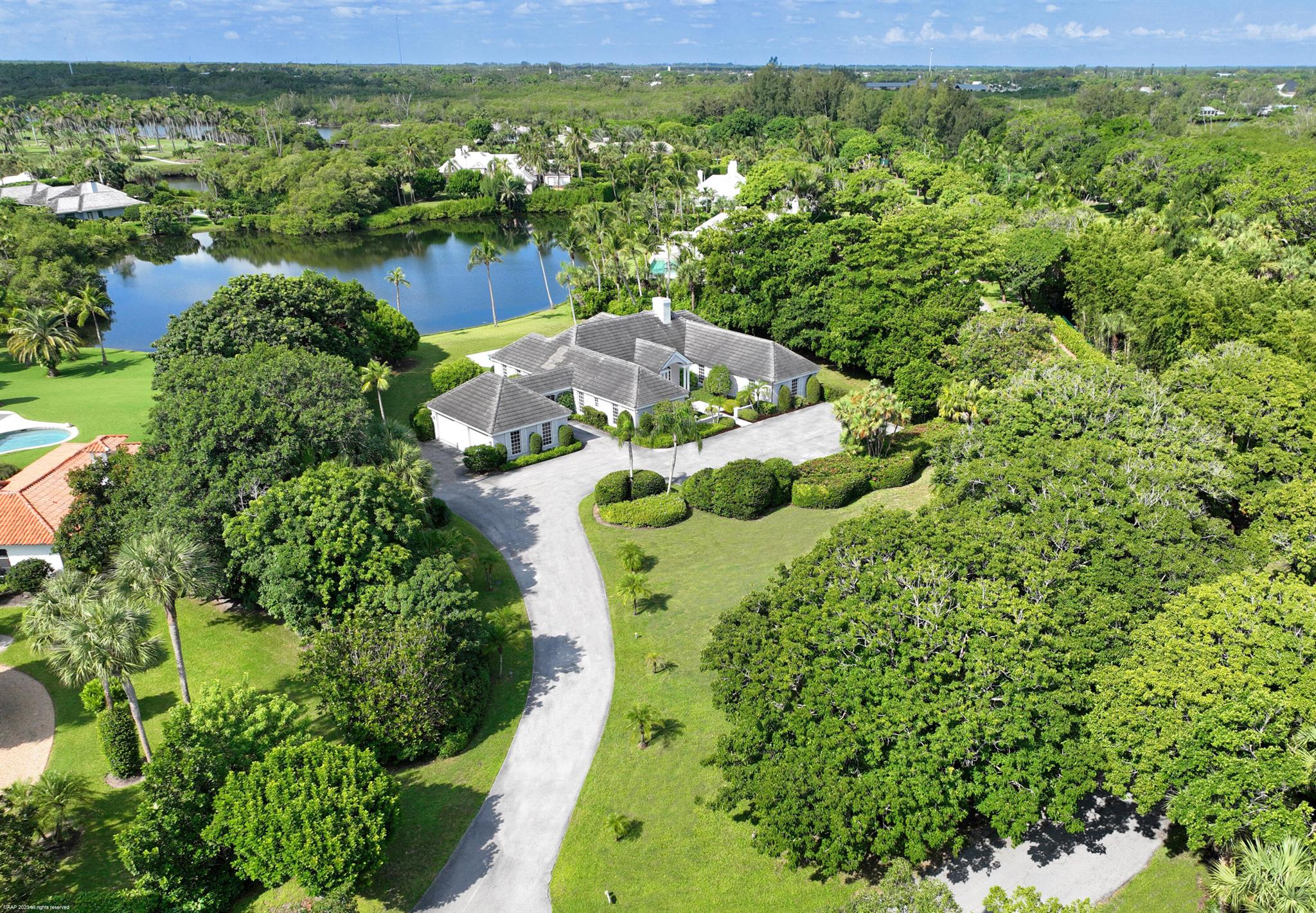 JUPITER ISLAND - Residential