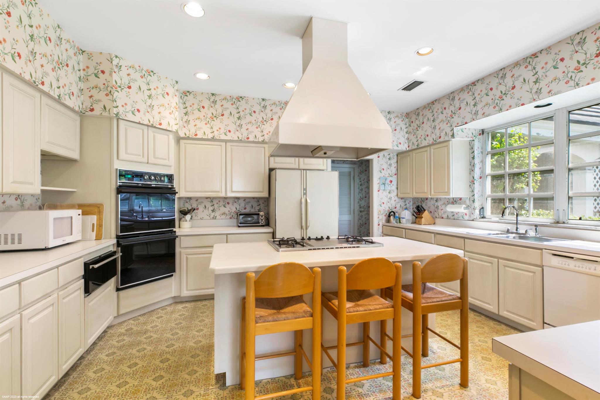 JUPITER ISLAND - Residential