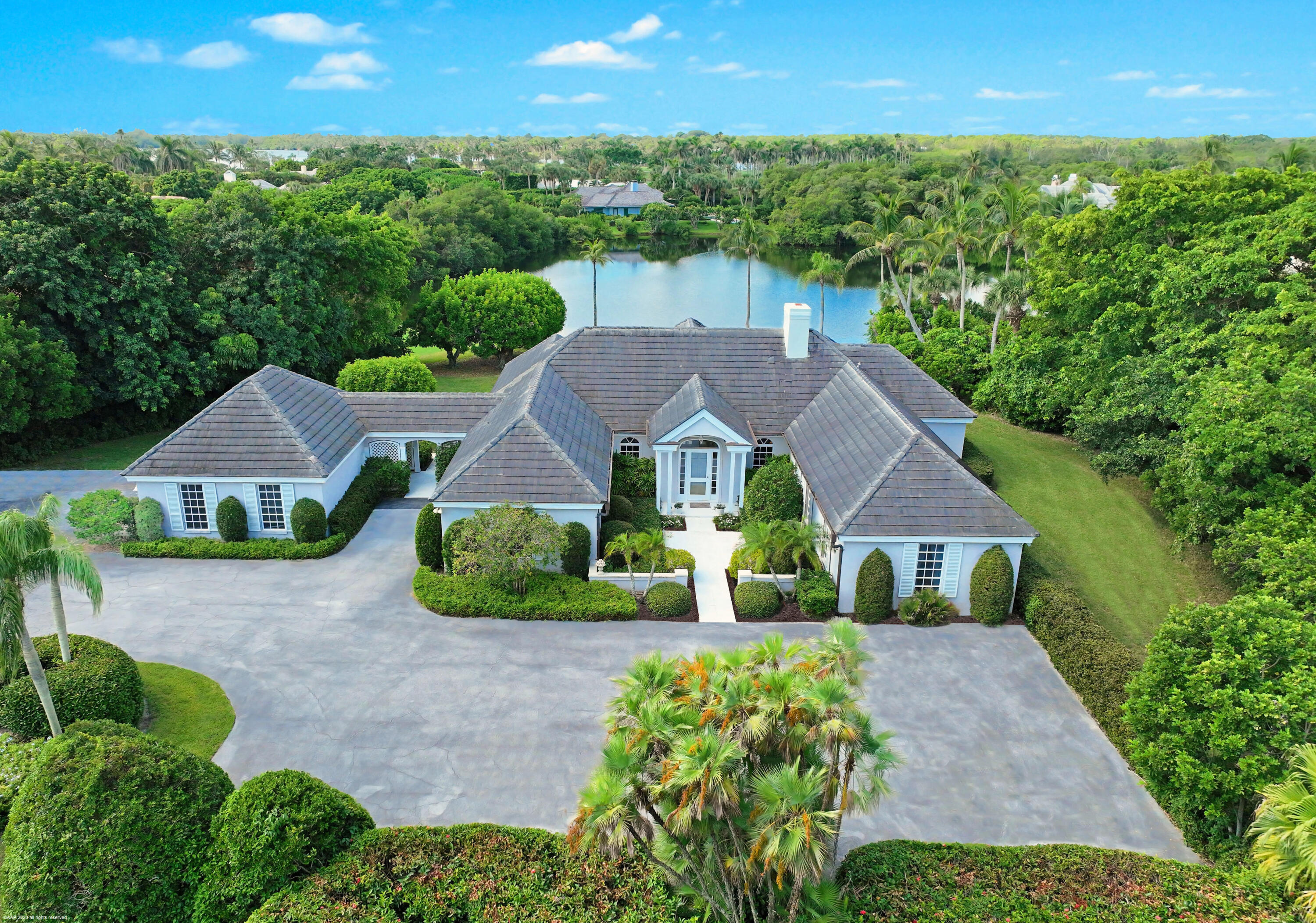 JUPITER ISLAND - Residential