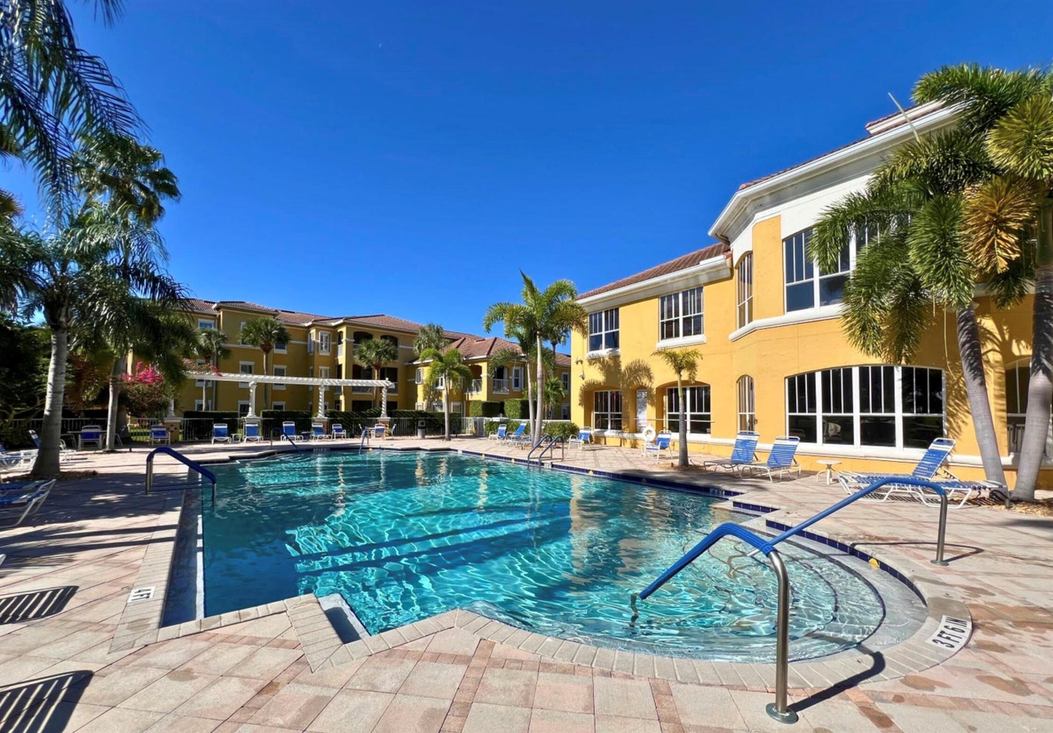 FAIRWAYS AT GRAND HARBOR - Residential Lease