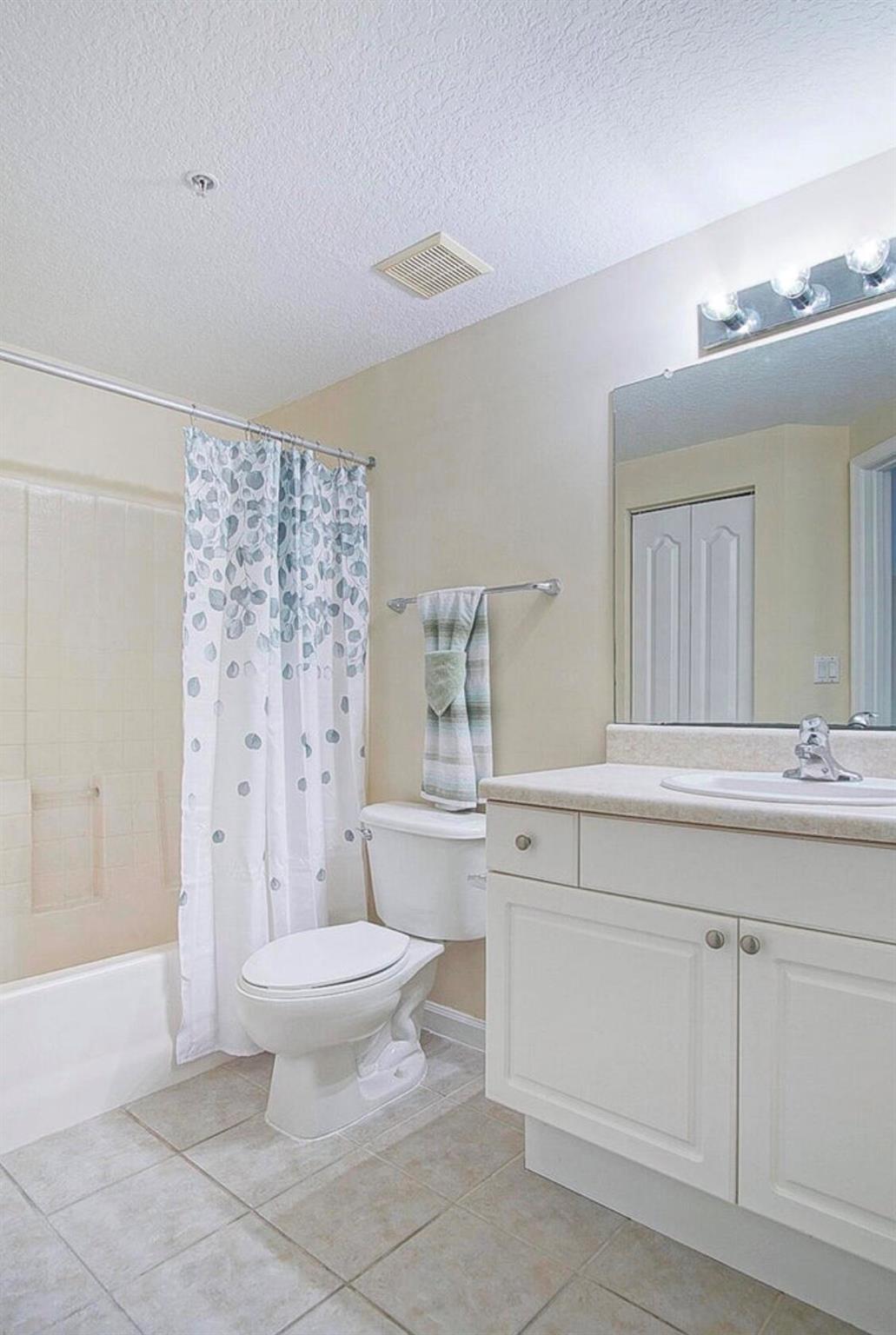 FAIRWAYS AT GRAND HARBOR - Residential Lease