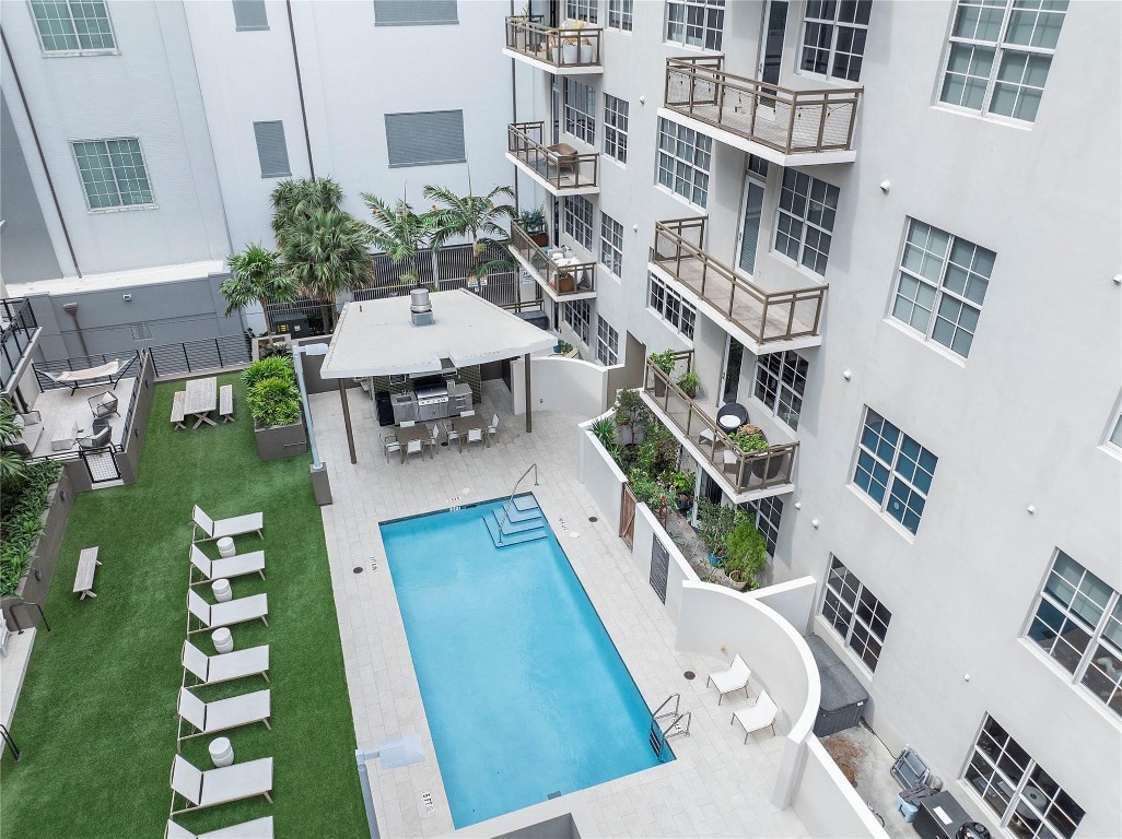 FOUNDRY LOFTS - Residential