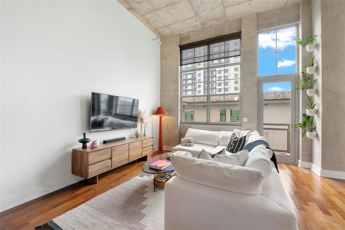 FOUNDRY LOFTS - Residential