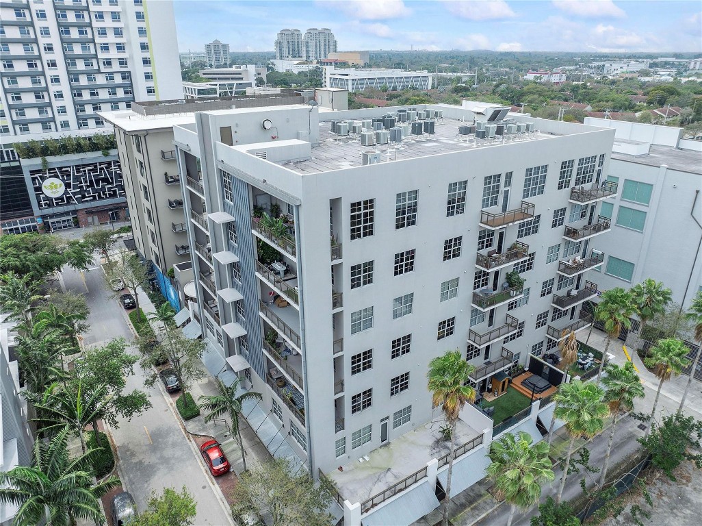 FOUNDRY LOFTS - Residential