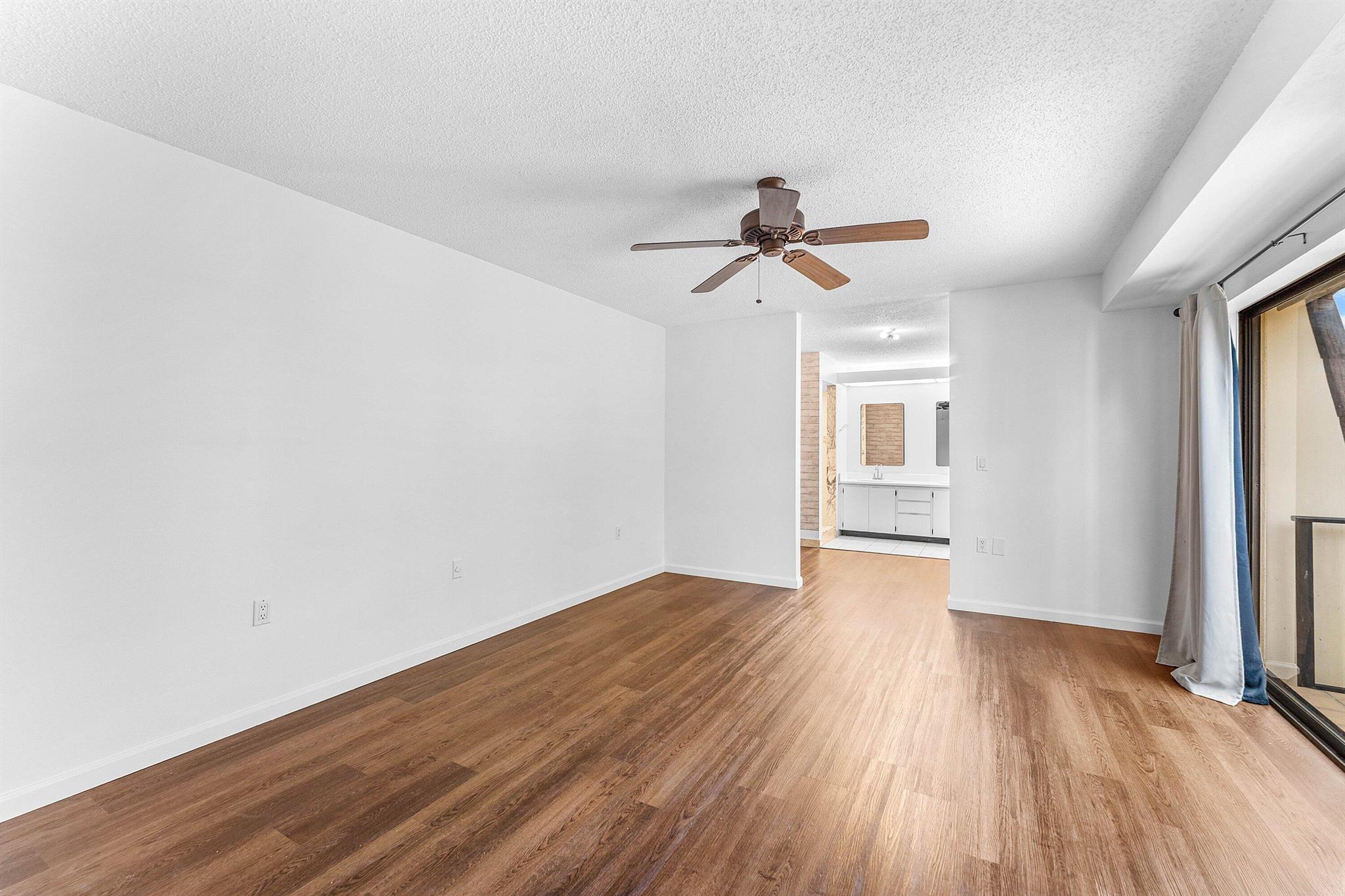 GARDEN LAKES AND GARDEN S - Residential