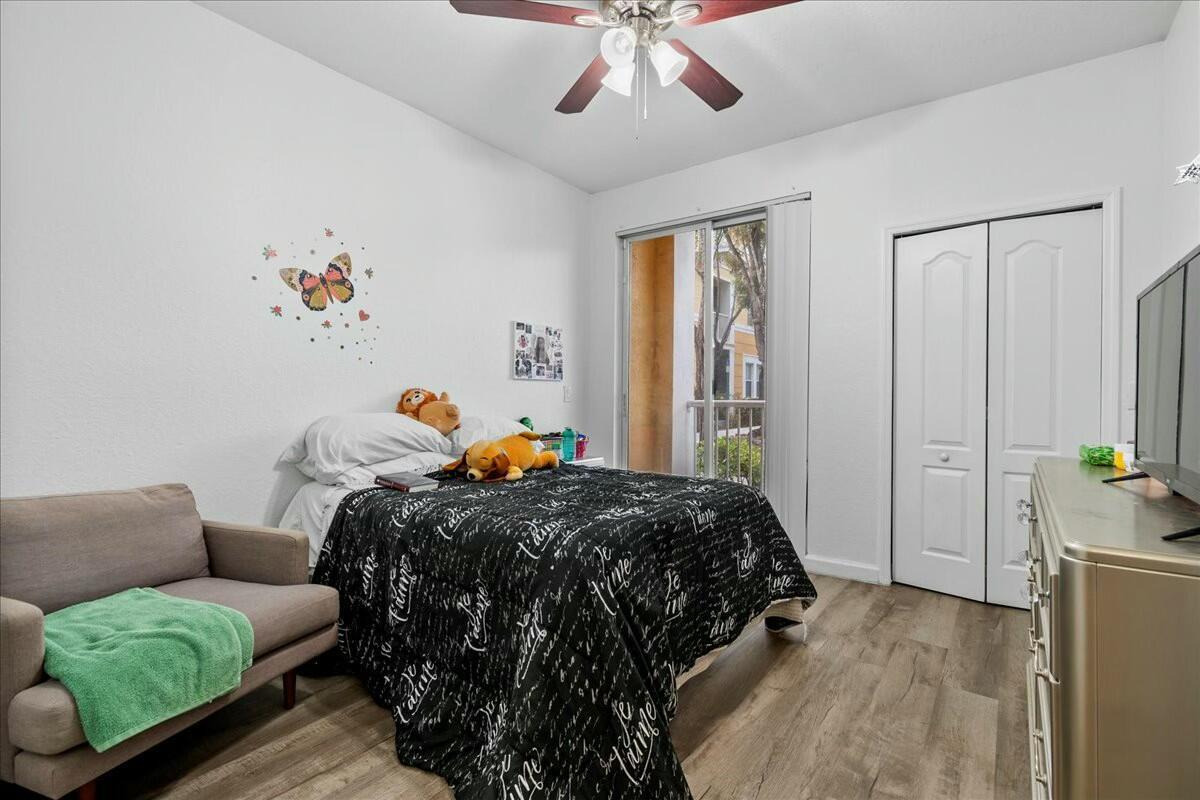 SHOMA COURTYARDS - Residential Lease