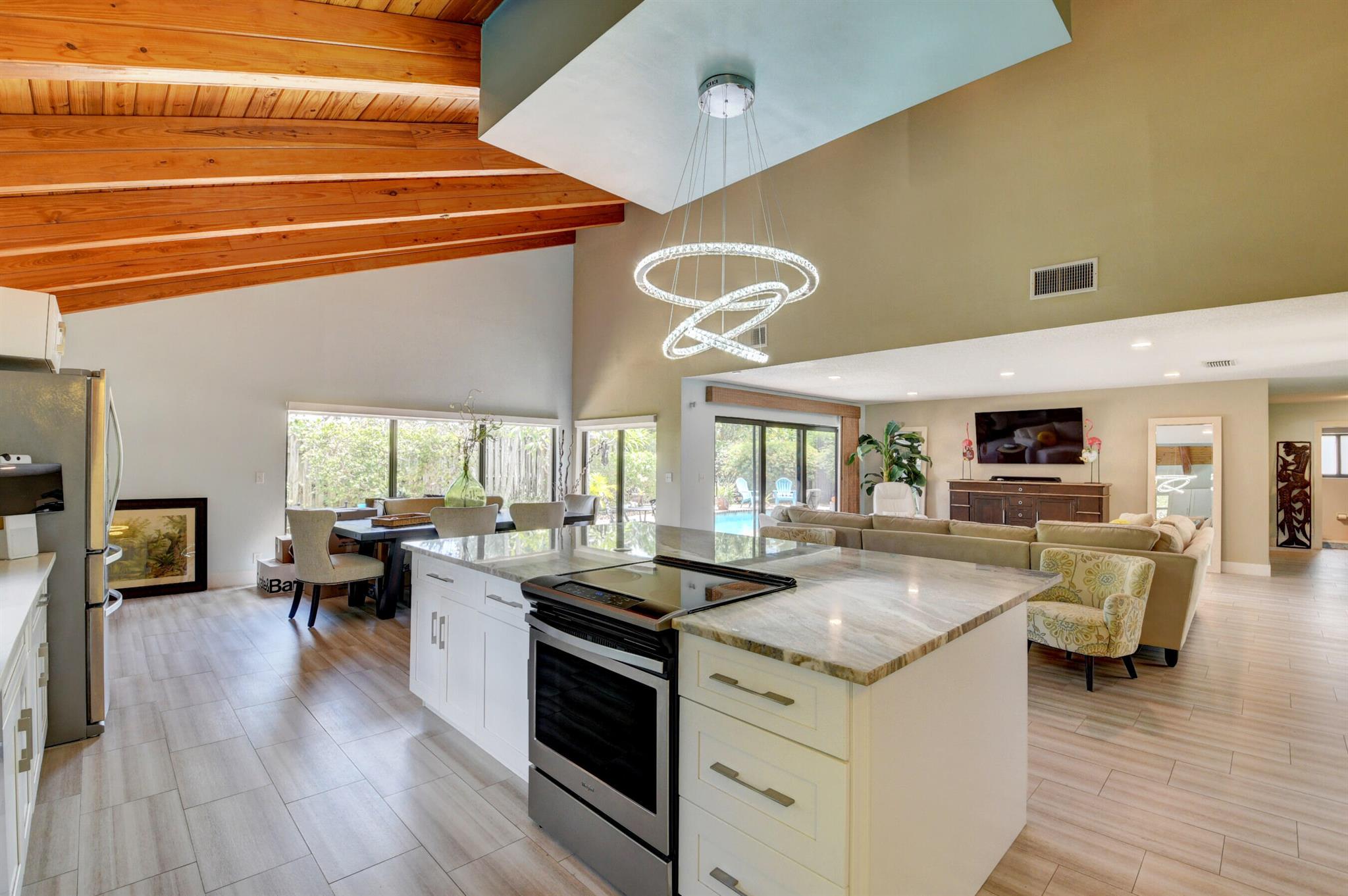 BOCA ALTA - Residential Lease