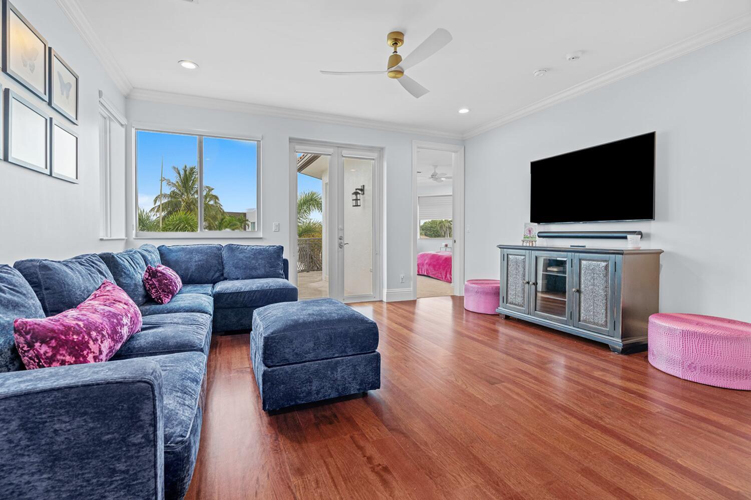 LAKE ROGERS ISLE UNIT E I - Residential