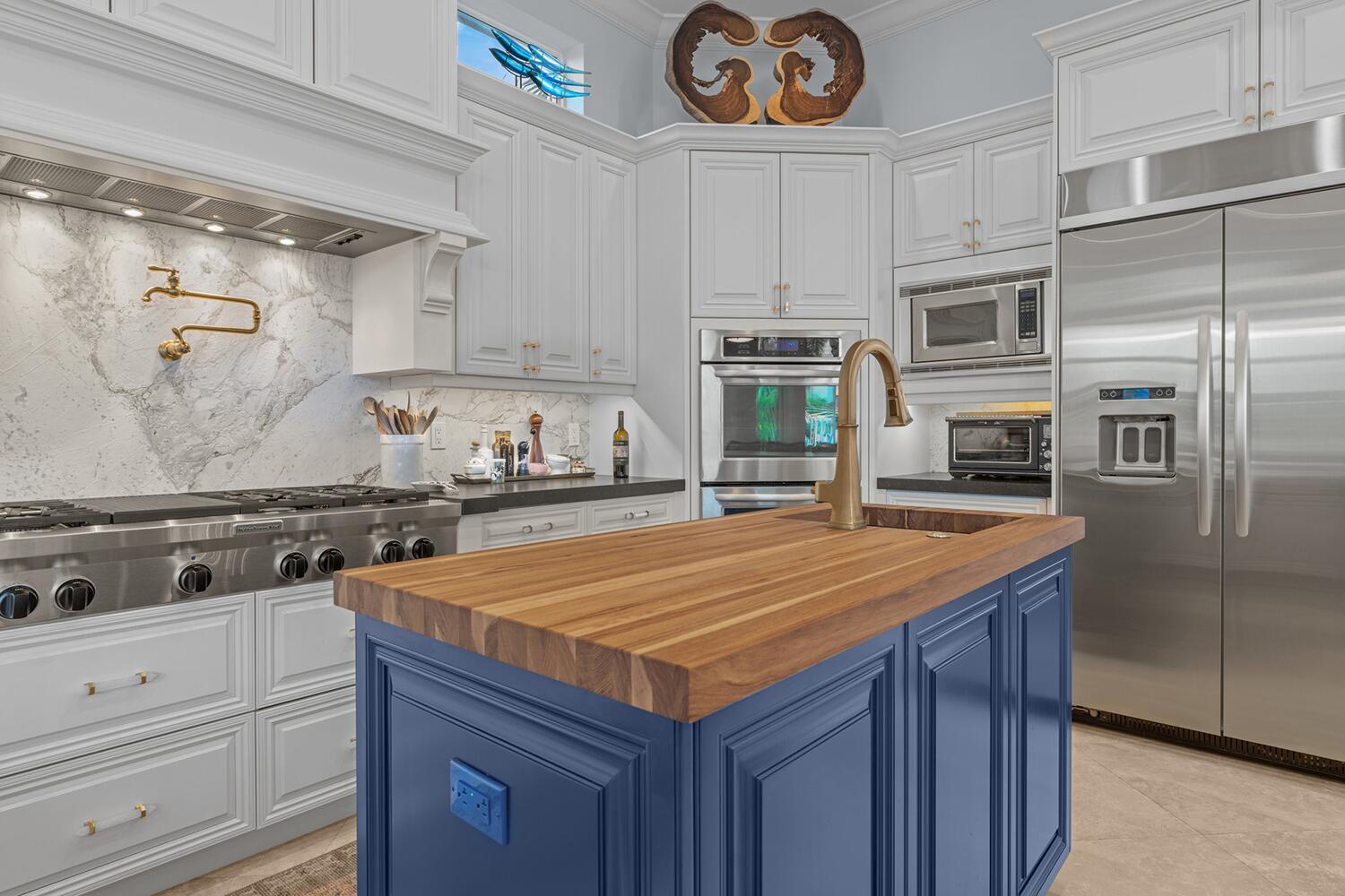 LAKE ROGERS ISLE UNIT E I - Residential