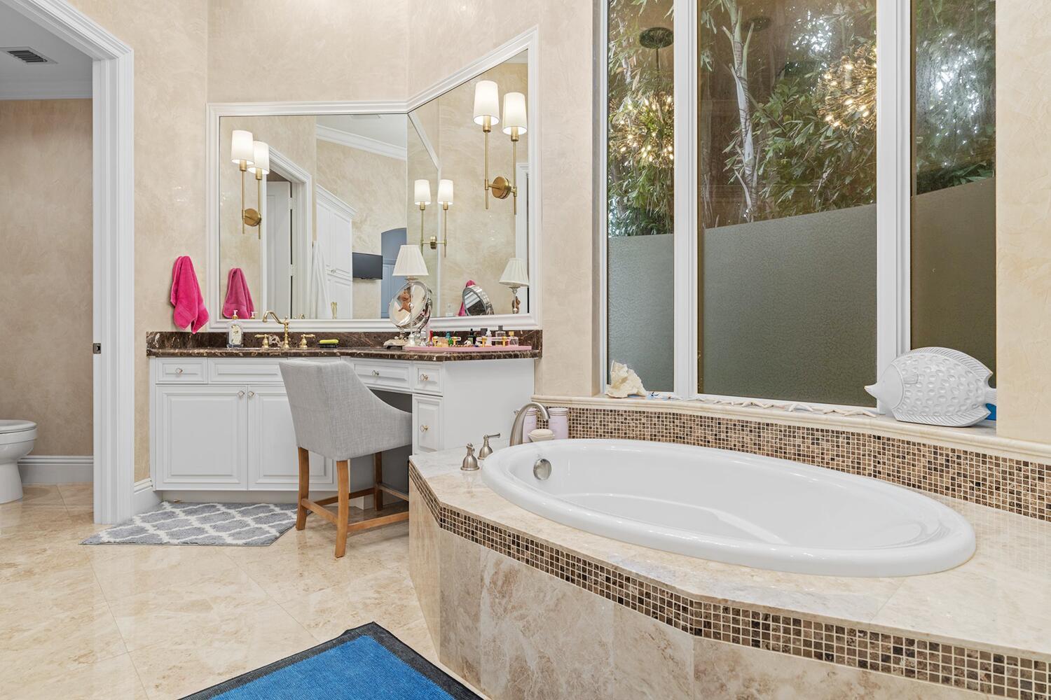 LAKE ROGERS ISLE UNIT E I - Residential