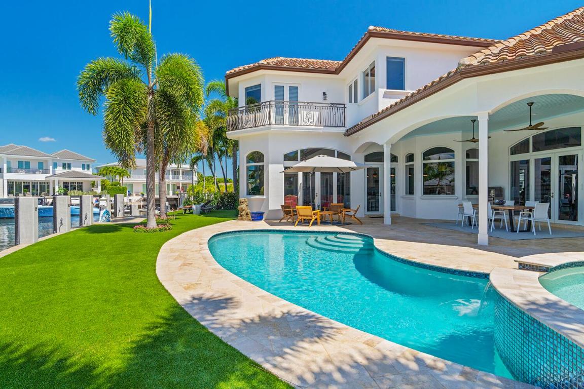 LAKE ROGERS ISLE UNIT E IN - Residential