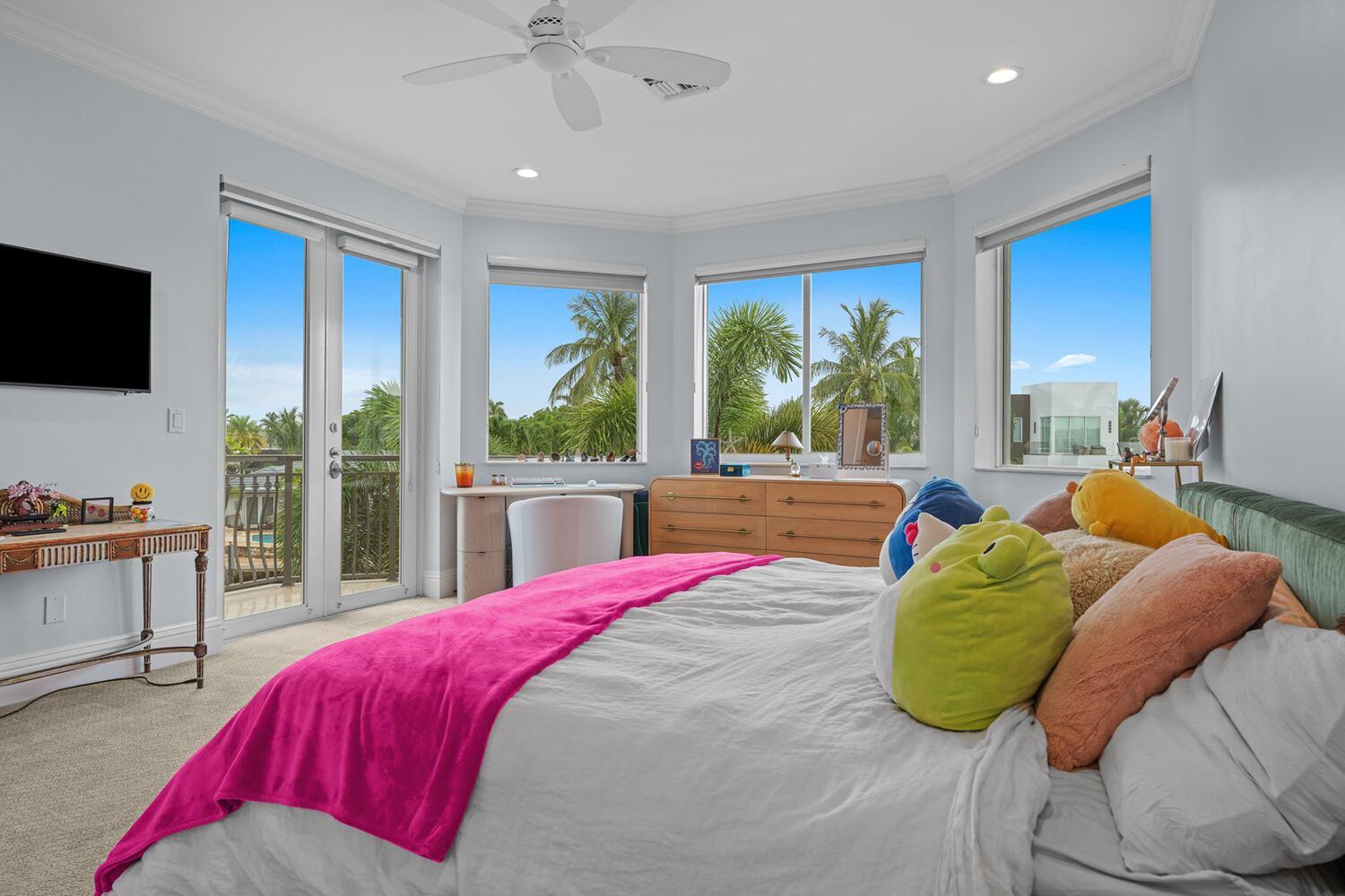 LAKE ROGERS ISLE UNIT E I - Residential