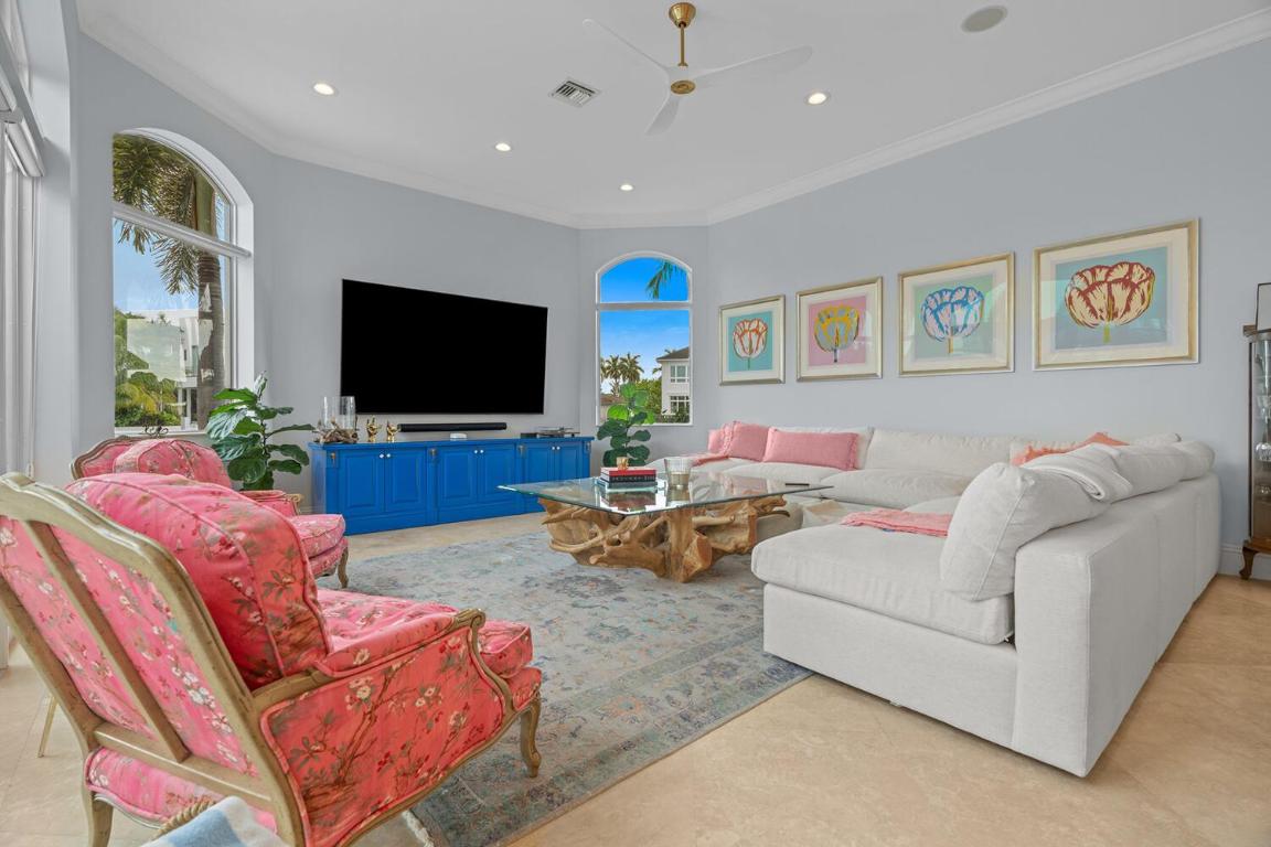 LAKE ROGERS ISLE UNIT E IN - Residential