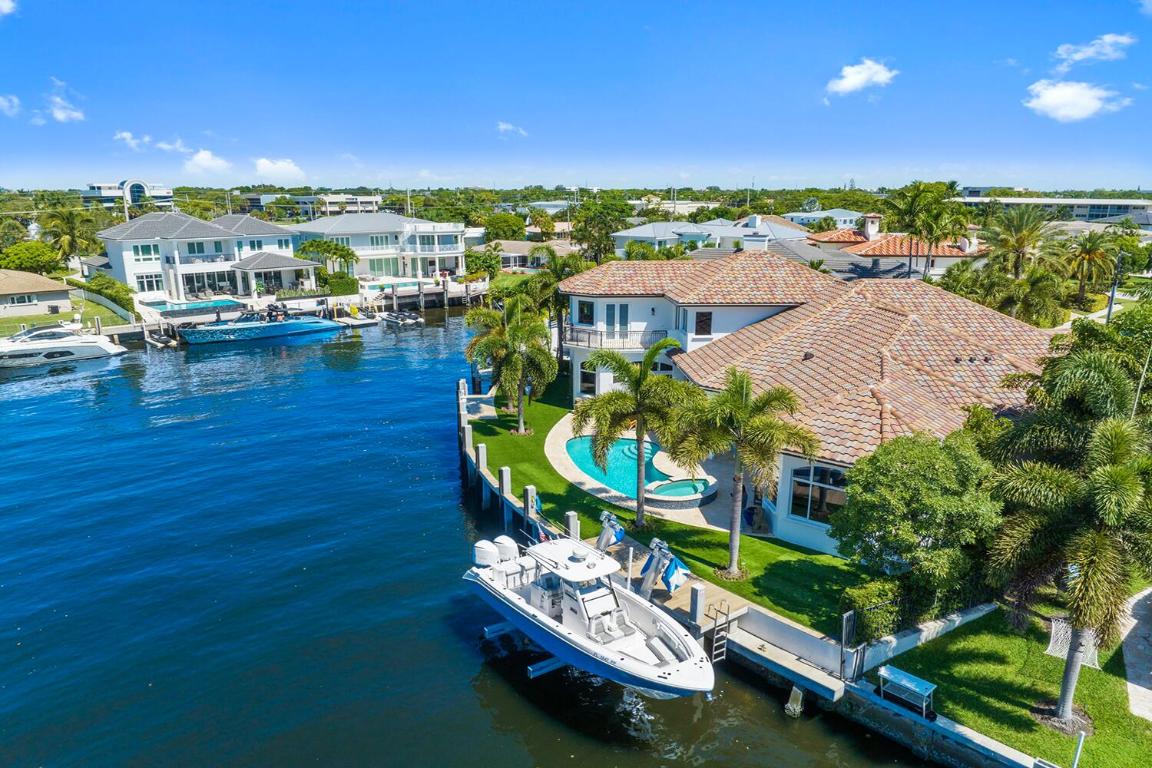 LAKE ROGERS ISLE UNIT E IN - Residential