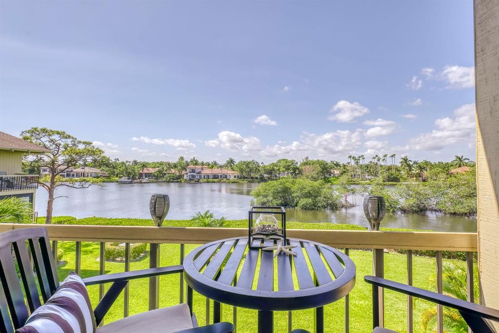 Photo of 9160 SE Riverfront Terrace #K, Jupiter, FL 33469 (MLS # R10875709)