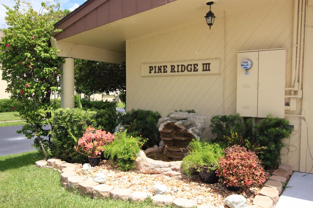 PINE RIDGE III - Residential