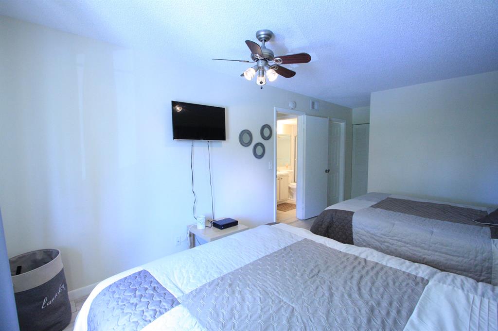 PINE RIDGE III - Residential