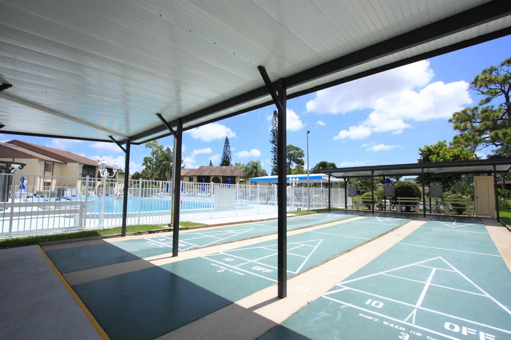 PINE RIDGE III - Residential