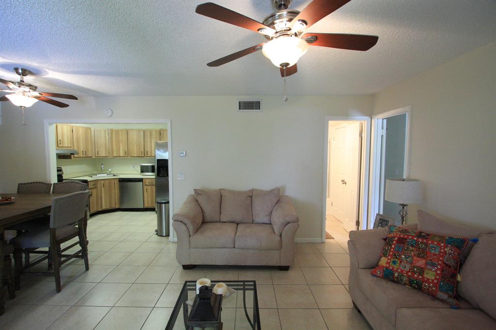 PINE RIDGE III - Residential