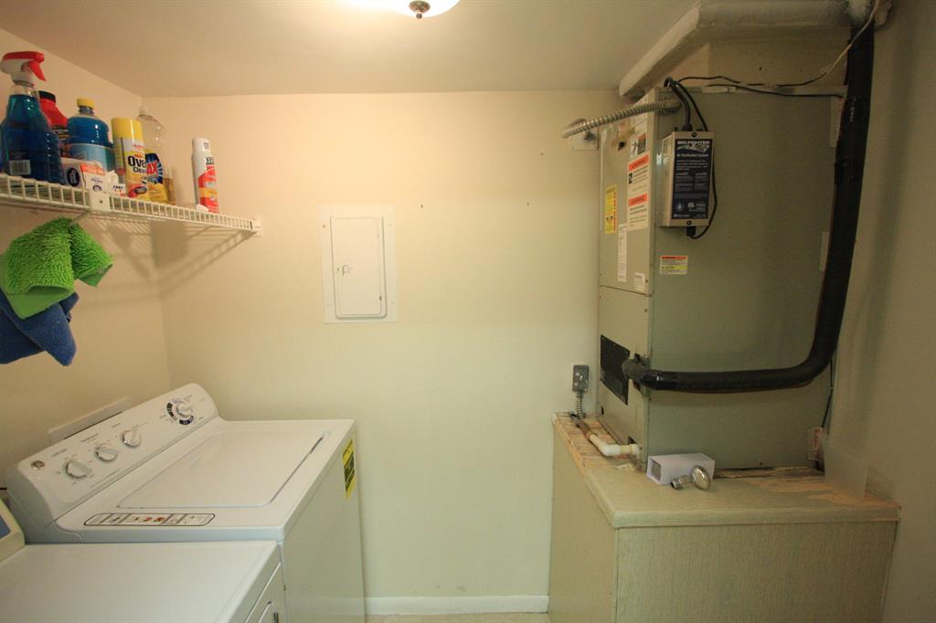 PINE RIDGE III - Residential