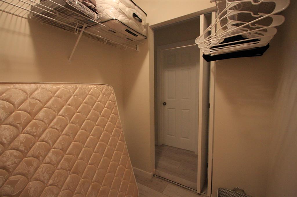 PINE RIDGE III - Residential