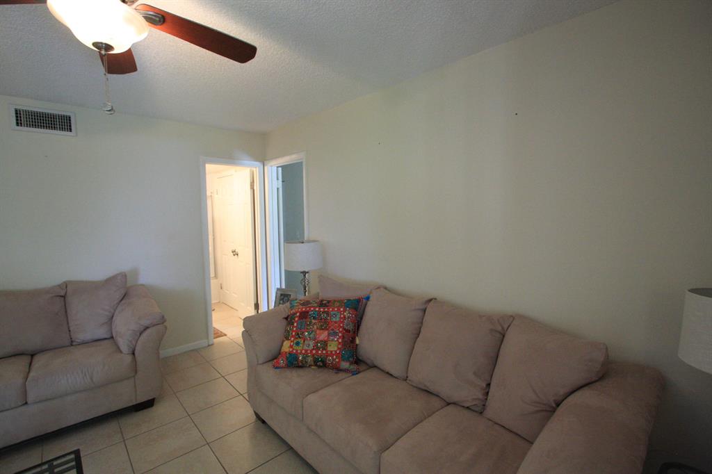 PINE RIDGE III - Residential