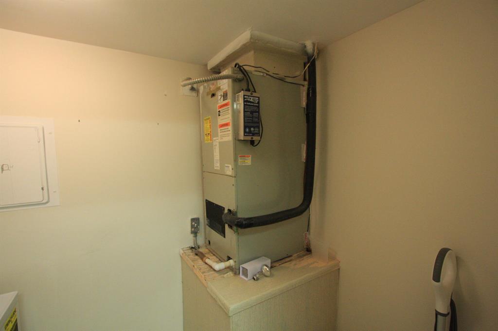 PINE RIDGE III - Residential