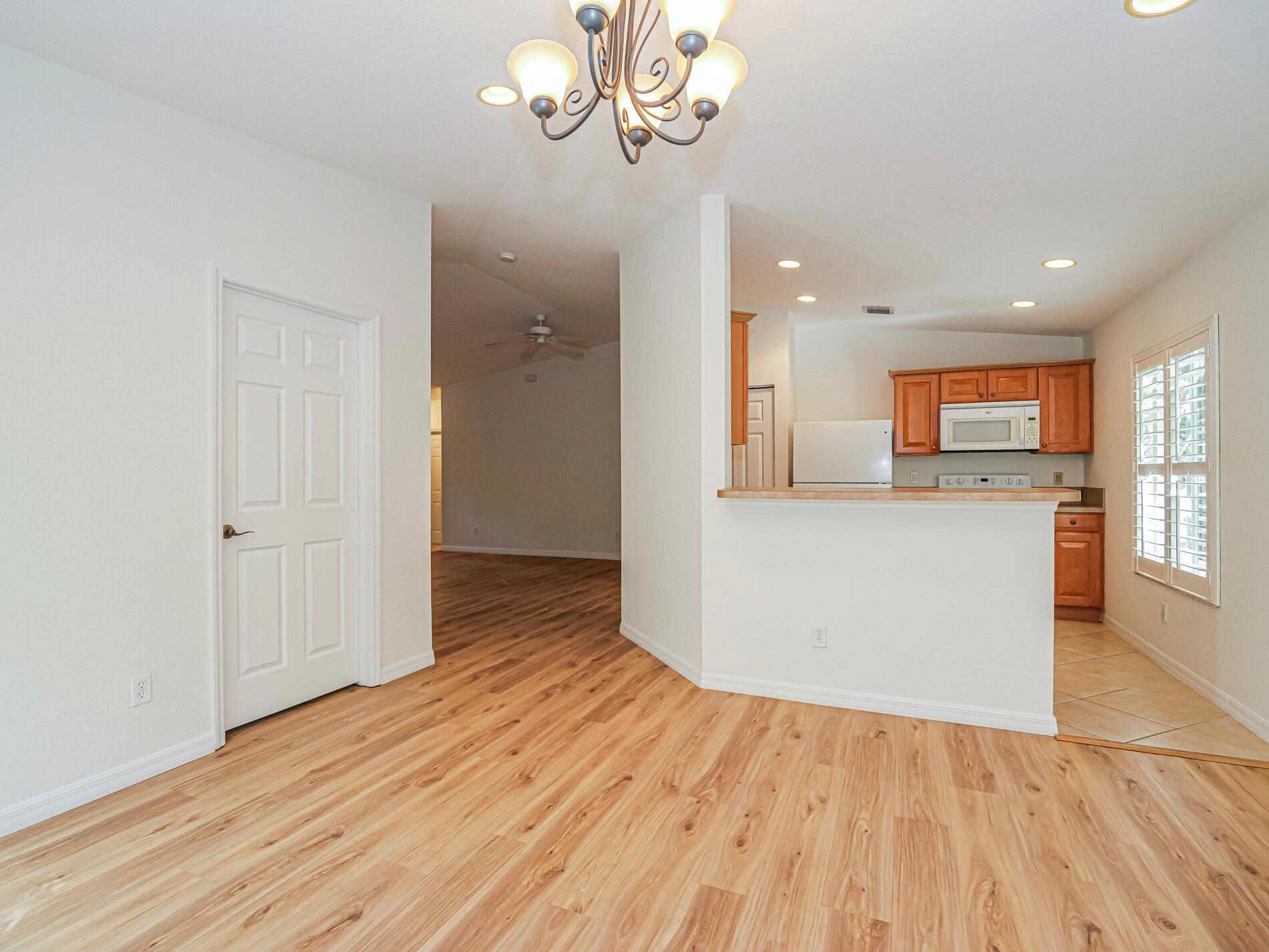 VEROLAGO PHASE 5 - Residential