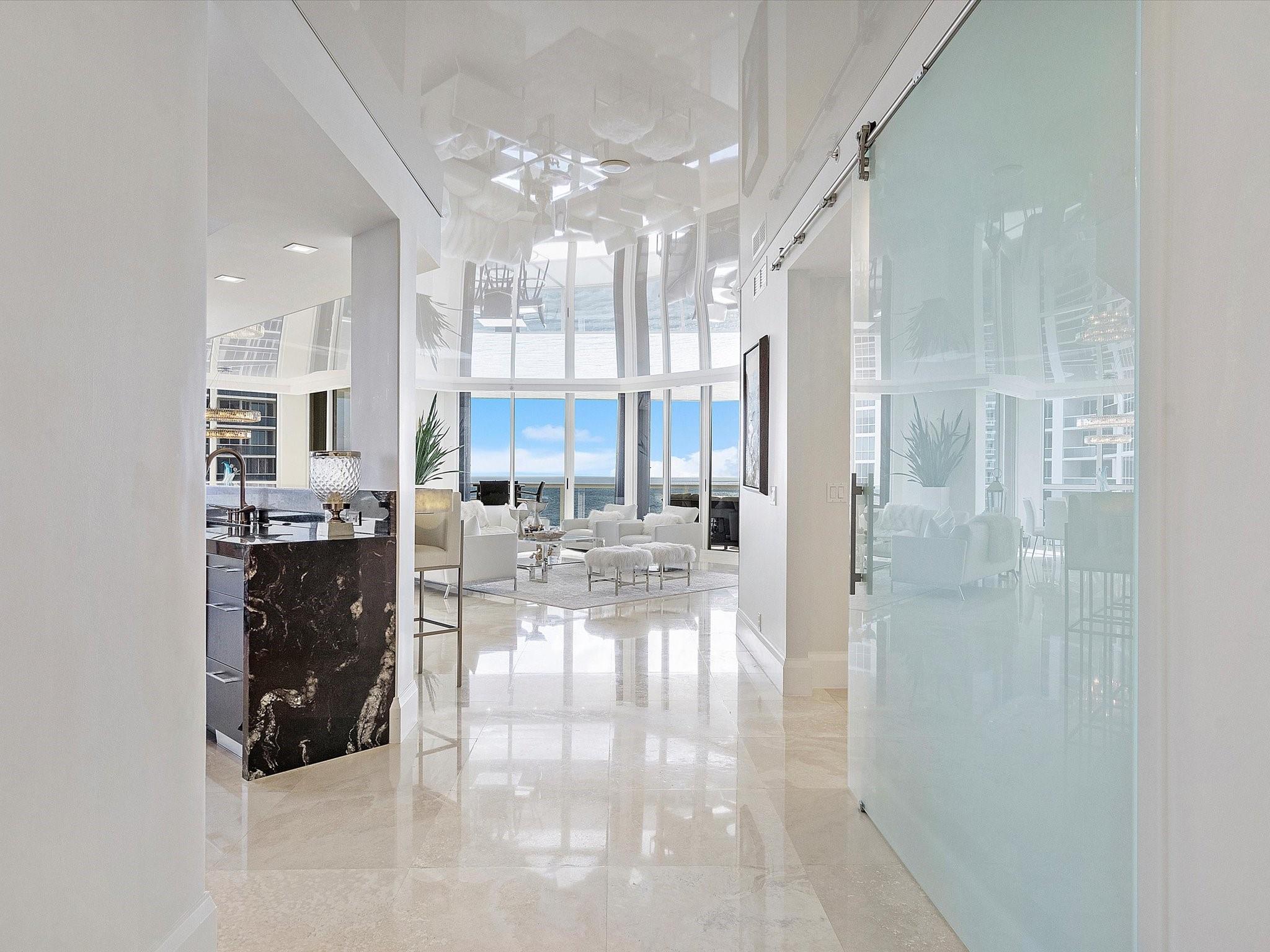 L'Hermitage - Residential