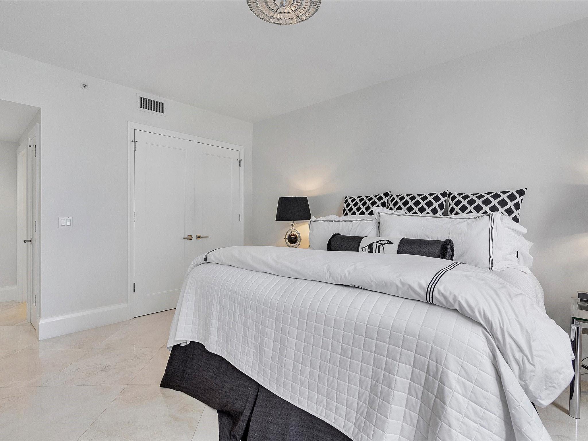 L'Hermitage - Residential