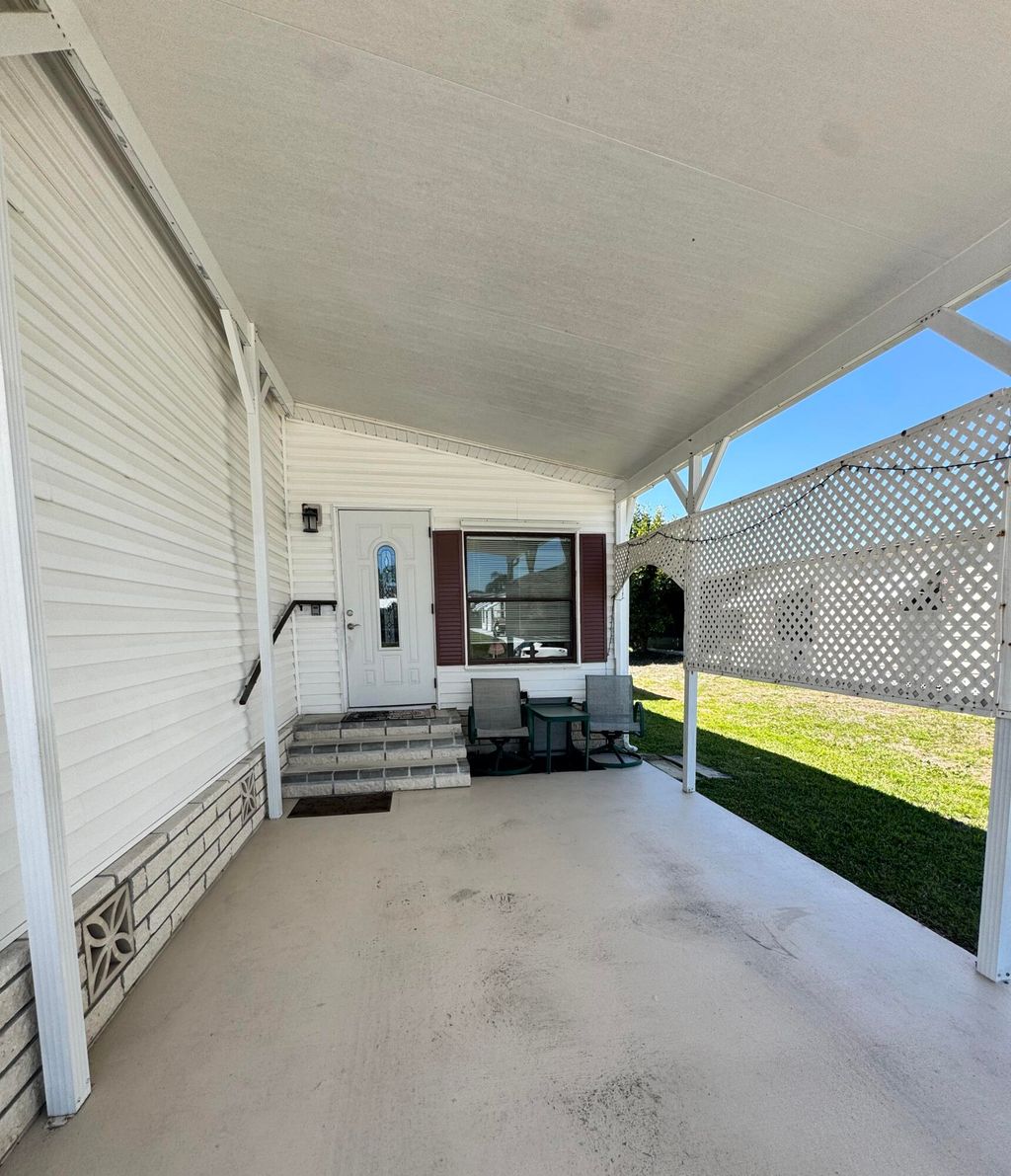 Photo of 37 San Roberto, Fort Pierce, FL 34951 (MLS # B26010432)