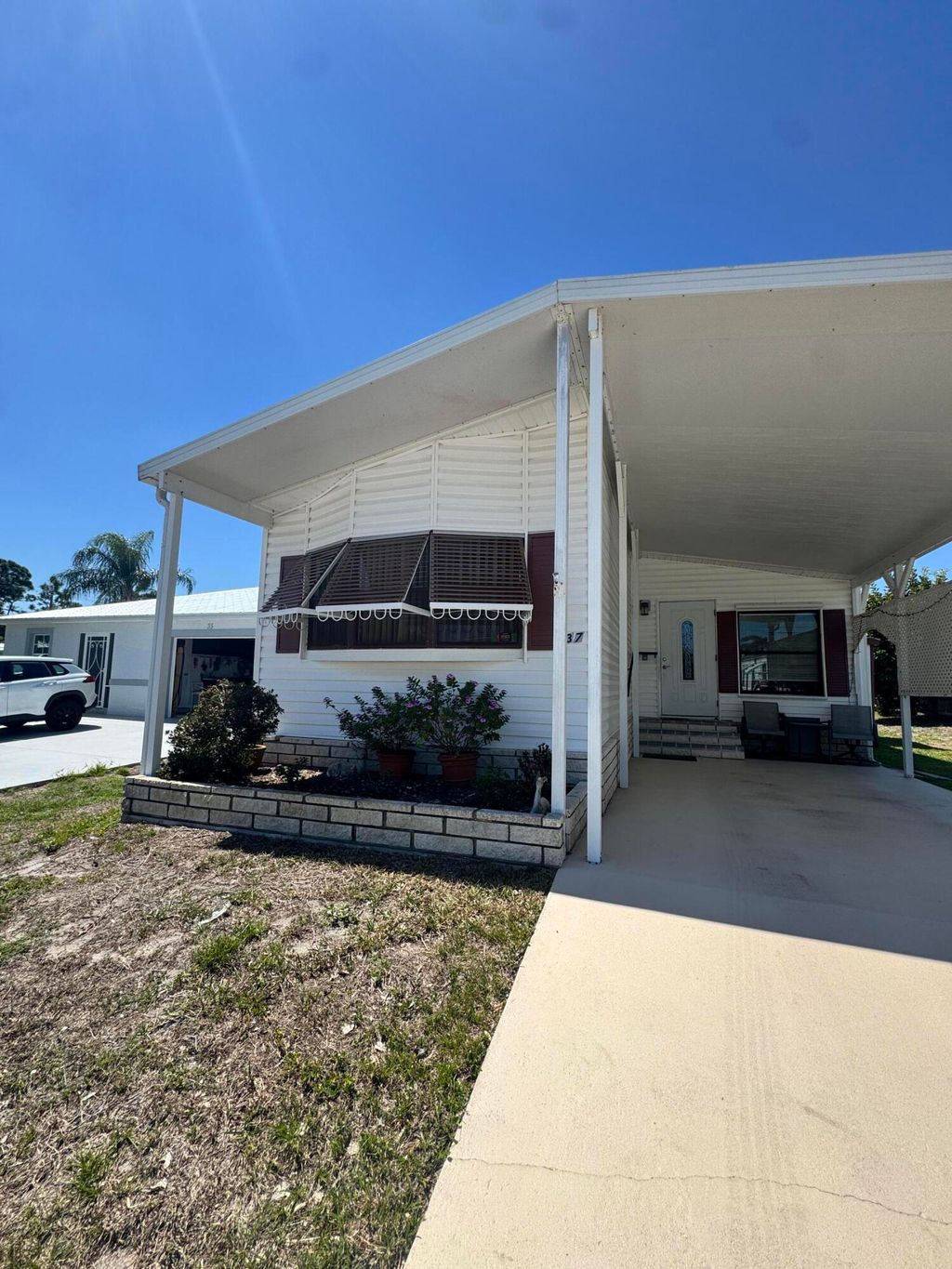 Photo of 37 San Roberto, Fort Pierce, FL 34951 (MLS # B26010432)