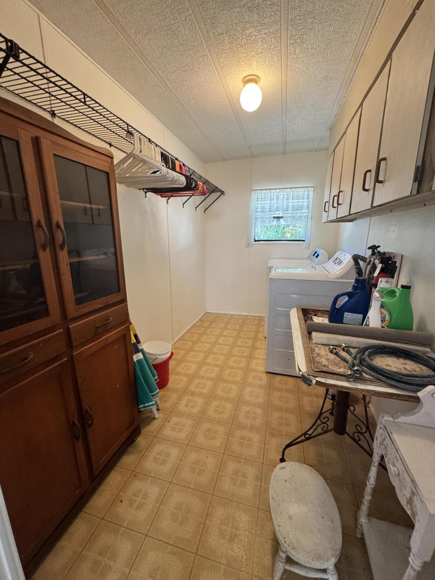 Spanish Lakes Country Club Village - Residential