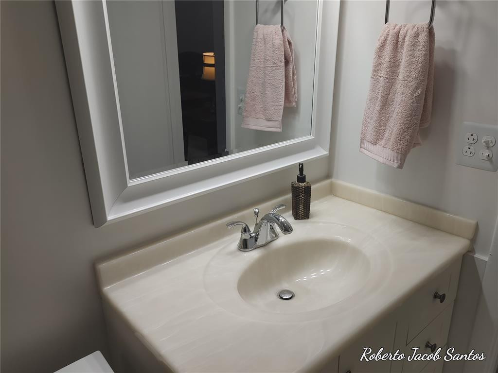 Town & Country Estates Co - Residential Lease