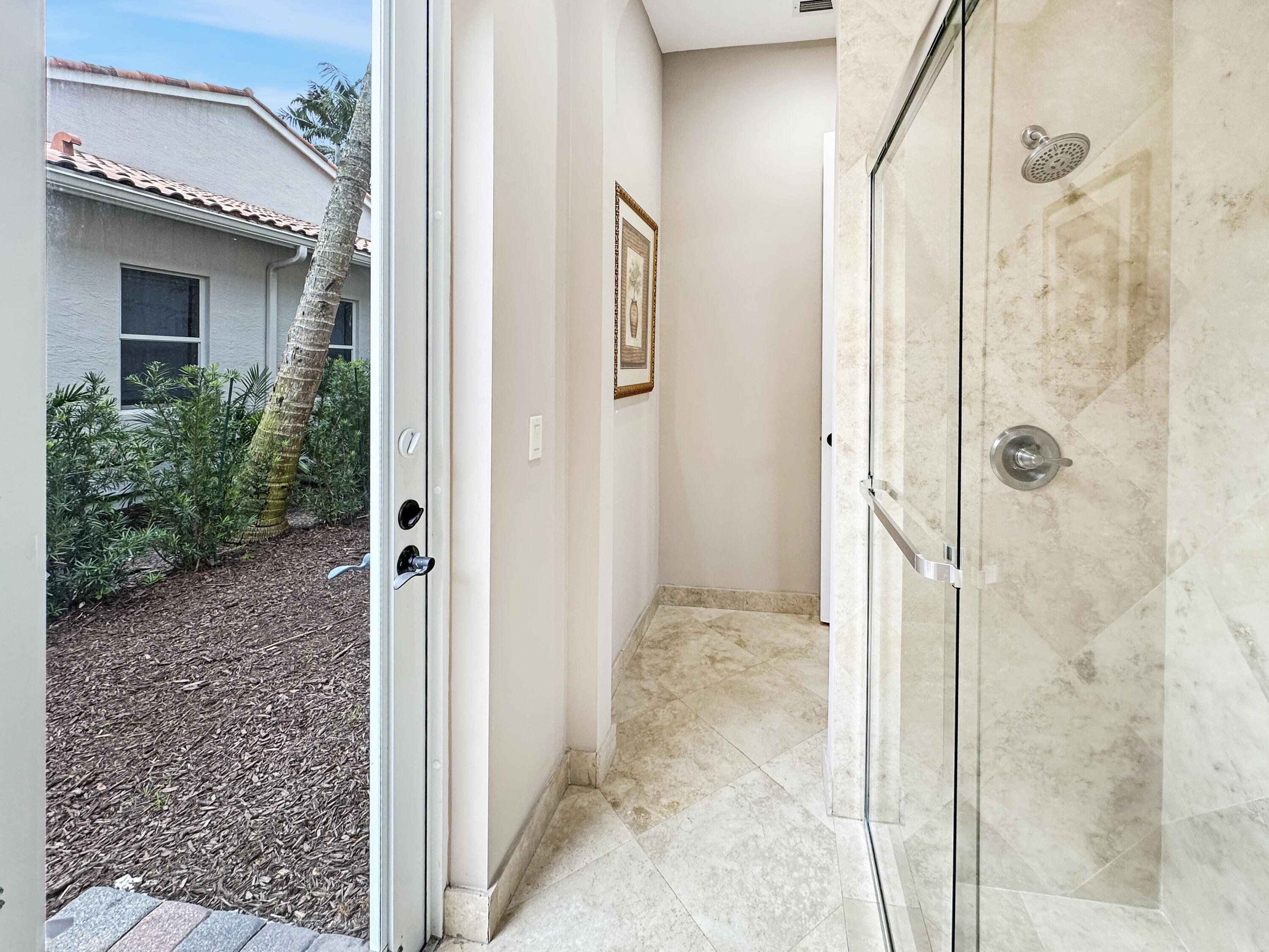 San Michelle - Residential