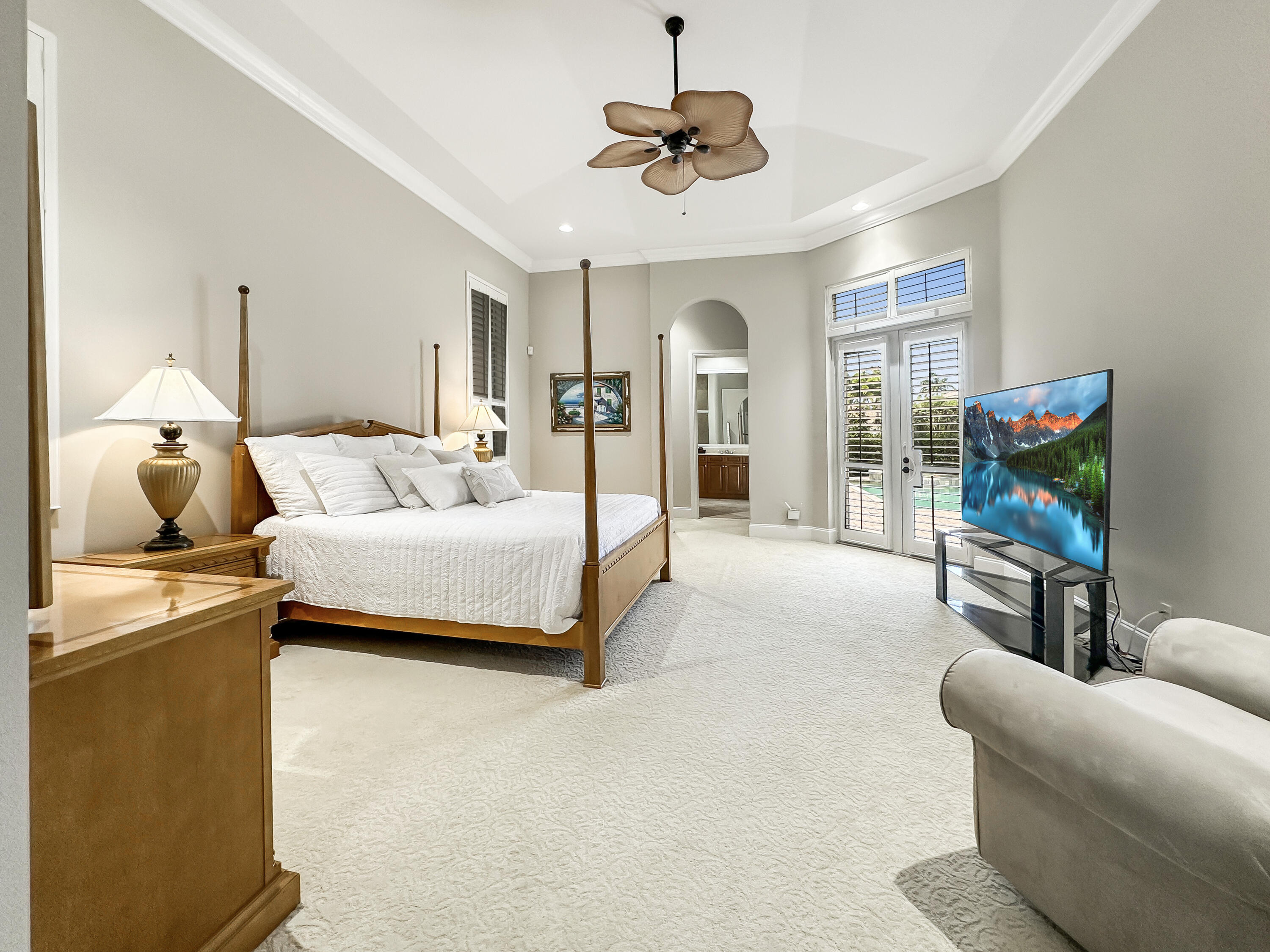 San Michelle - Residential