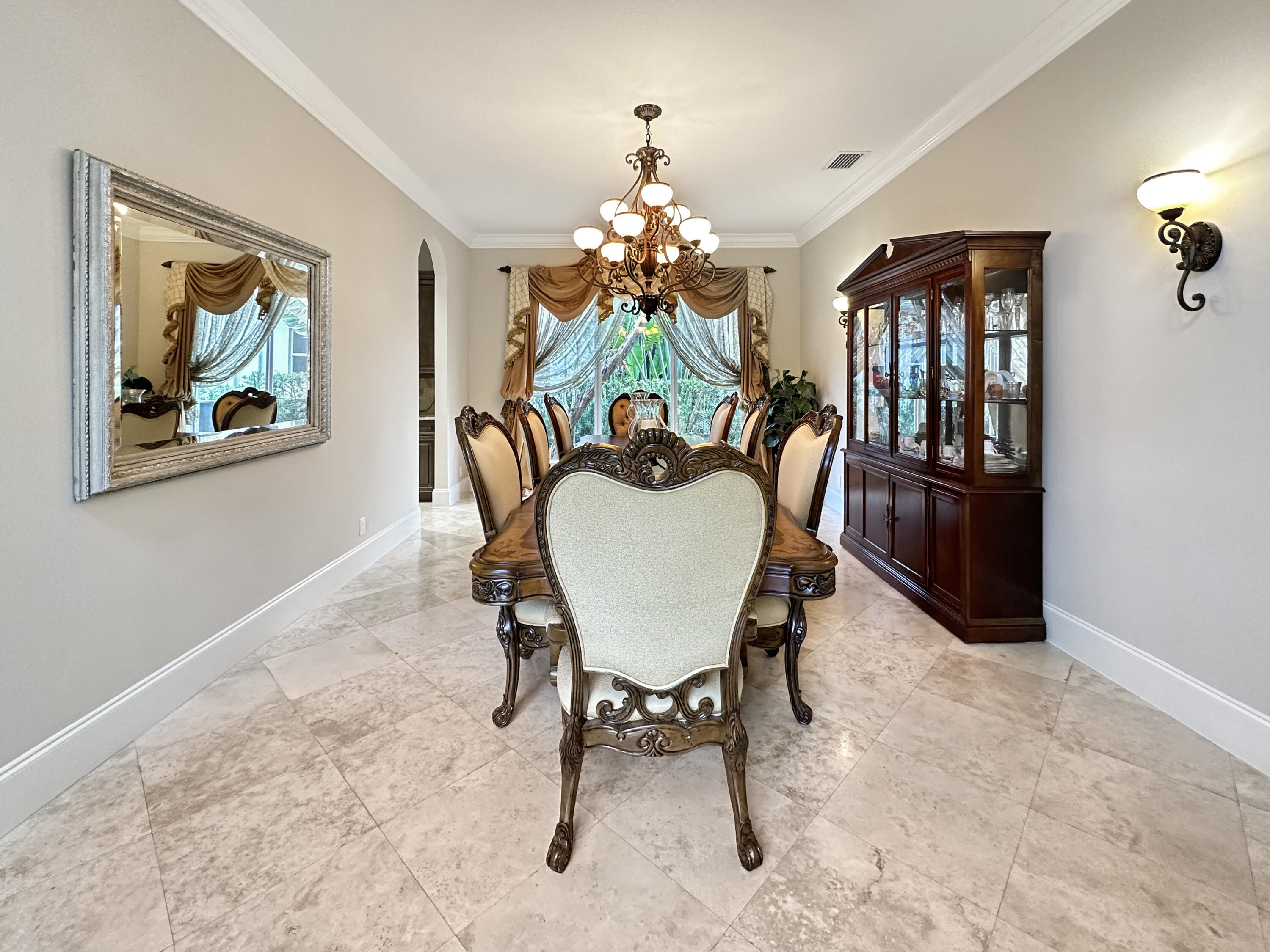 San Michelle - Residential