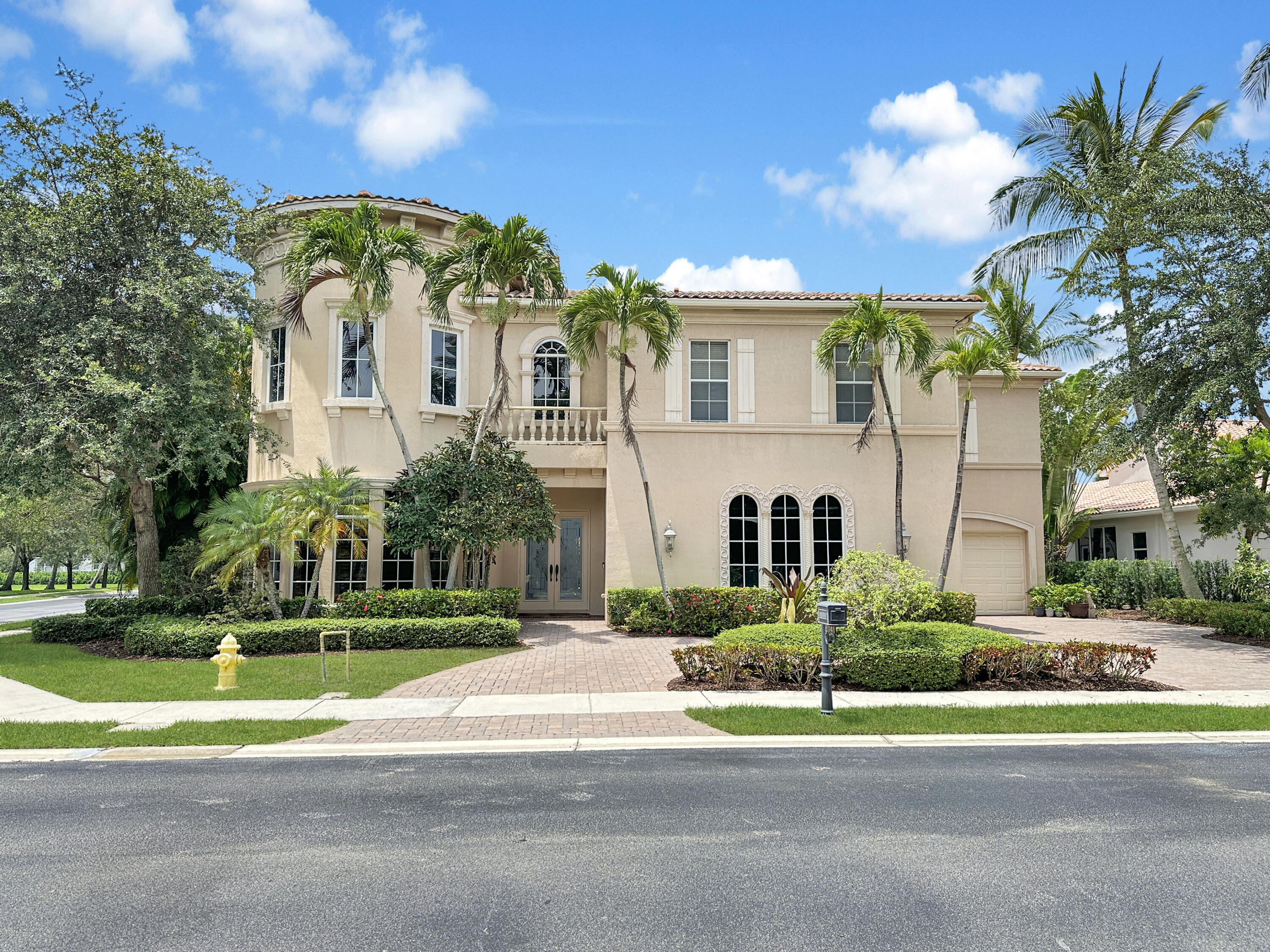 San Michelle - Residential