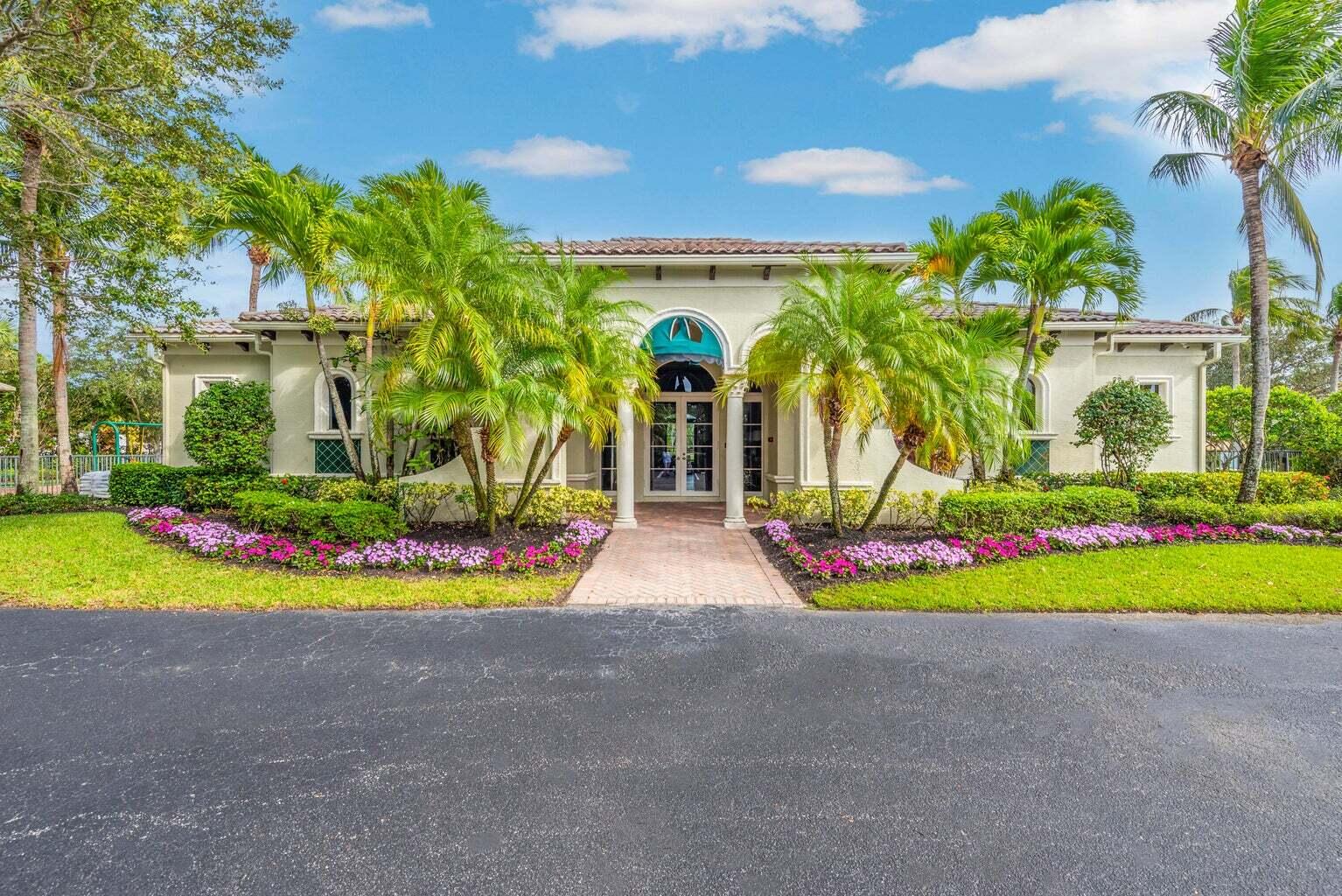 San Michelle - Residential