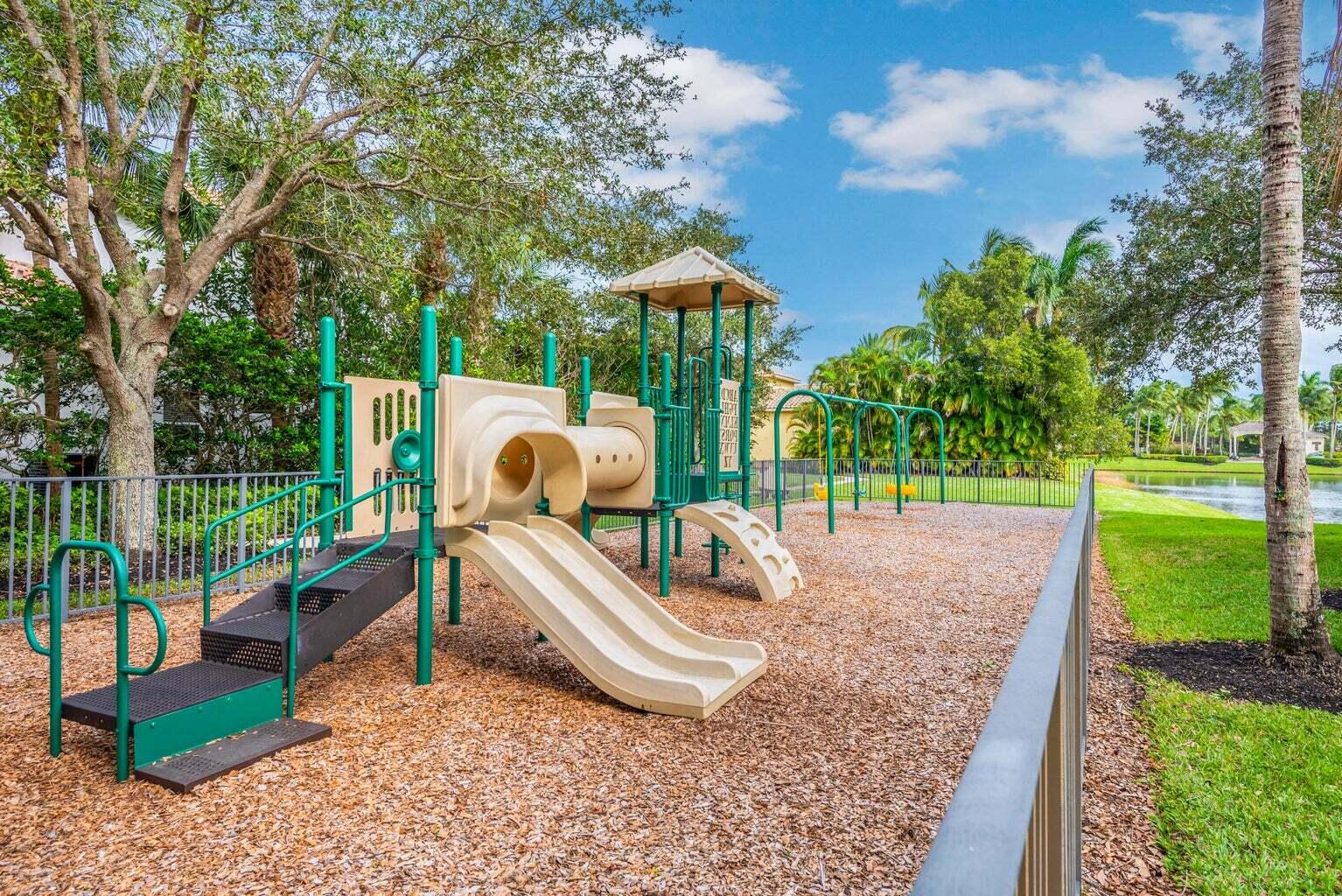 San Michelle - Residential