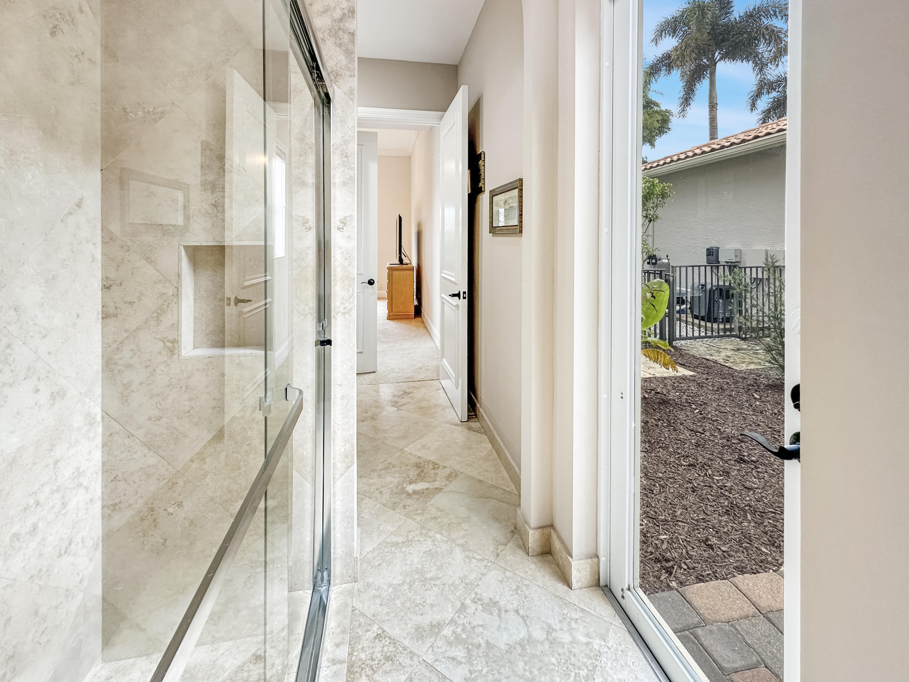 San Michelle - Residential